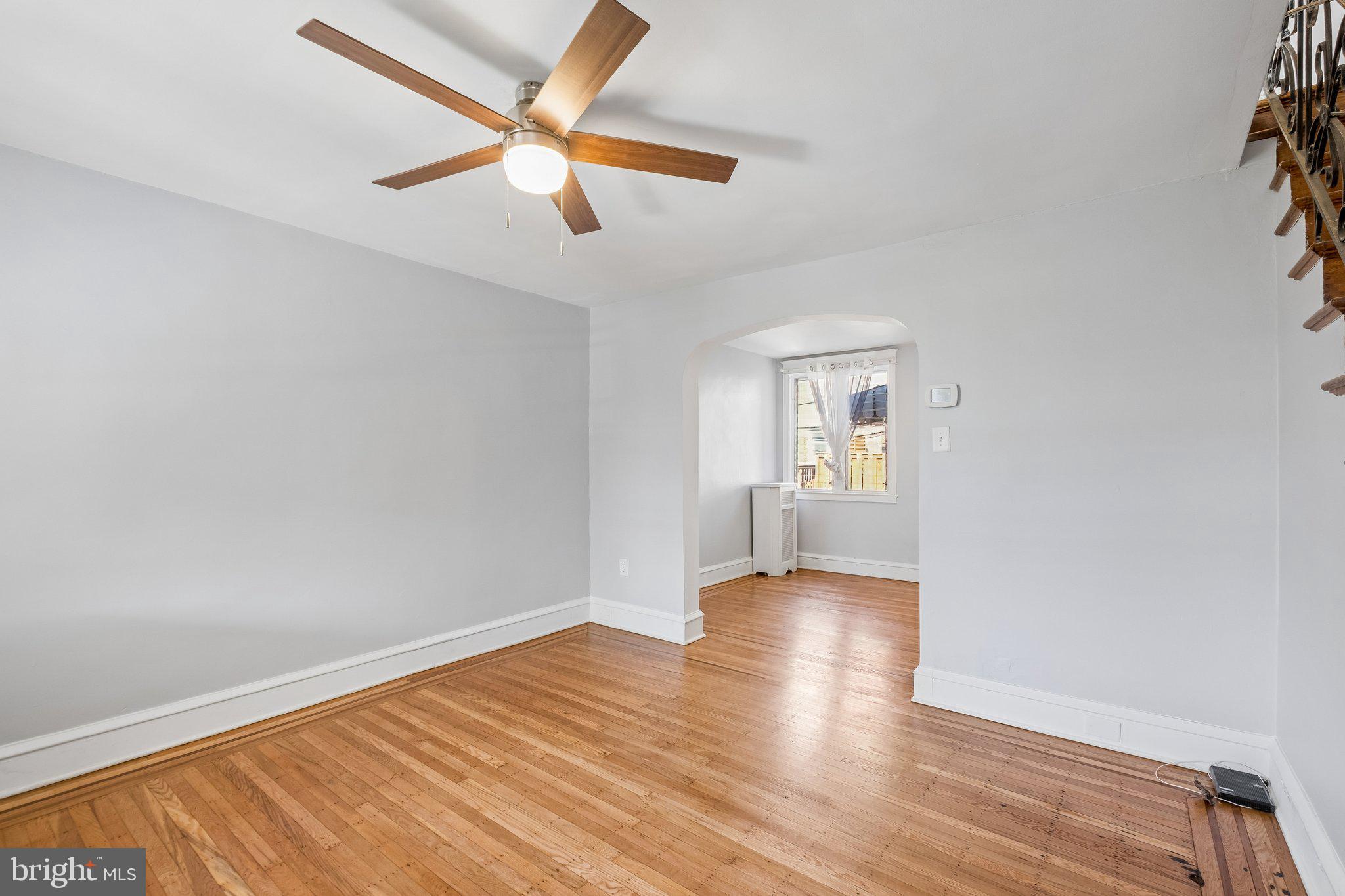 EAST FALLS - Residential