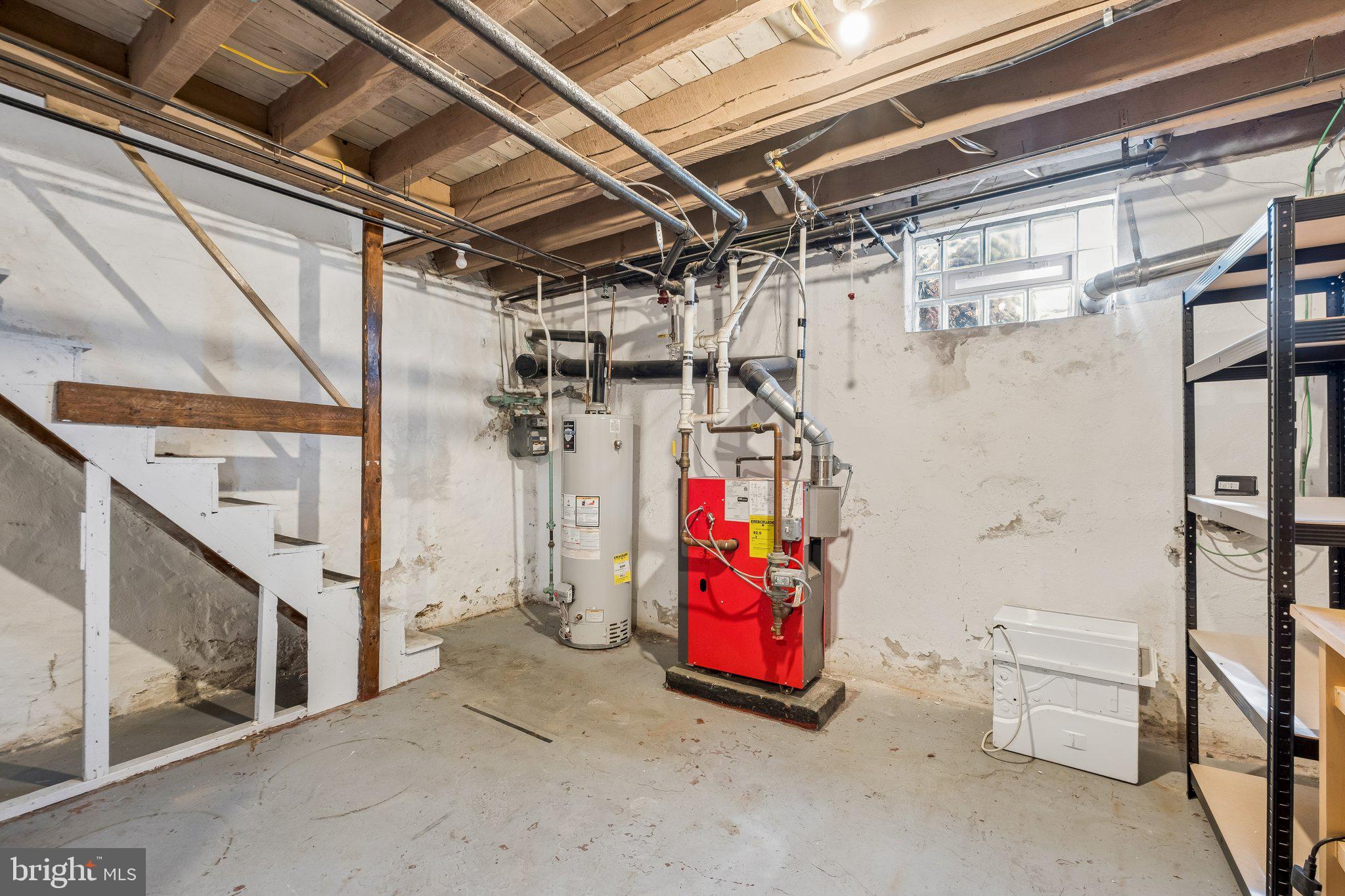 EAST FALLS - Residential