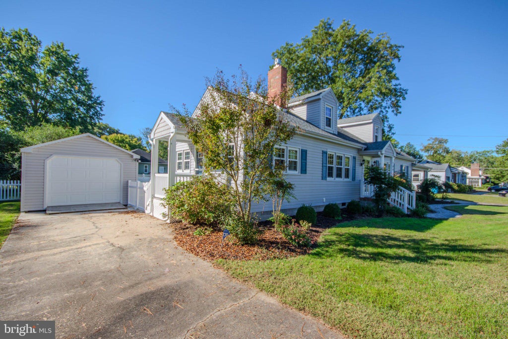 Photo of 704 Delaware Avenue, DELMAR, DE 19940 (MLS # DESU2122300)
