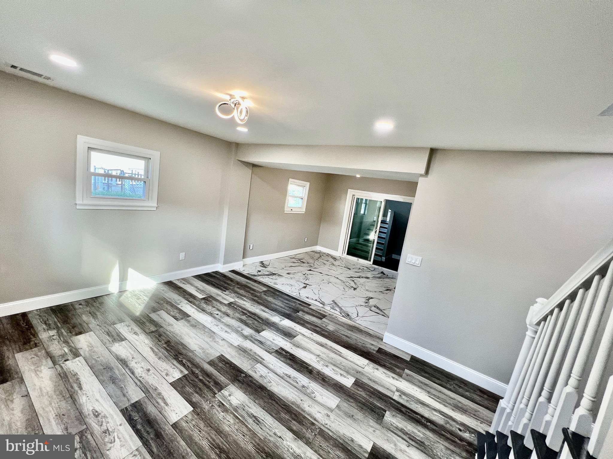 PRINCE WILLIAM ESTATES - Residential