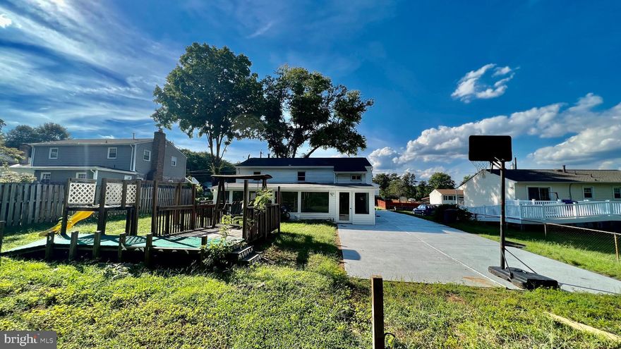 Back on Market - inspection report available. 
A fully Renovated  Single Family home in Dumfries/VA ; Close to DD, McDonald, 711, Gas station, famous Ice cream shop, Post office, Commuter lot, Walmart & other shopping.
No HOA, A very nice neighborhood, New Windows, New Furnace 30 days old with transferable (10 yr Mnf Warranty)New Water heater, All New Floorings throughout the house, New Kitchen, Stain less steel Appliances, New Kitchen Cabinets, New Washer Dryer, Newly built Full Bathroom in the basement (in Master bed room), LED  Recess Lighting, High quality new Paint and more: way too many upgrades to mention All measurements  are approximate.
A perfect home for a large family with a guest room/in-law suite, Solarium with new windows new Flooring and Brand new  independent Ac  system, a nice backyard, and Parking for multiple vehicles. 
See it to believe it.