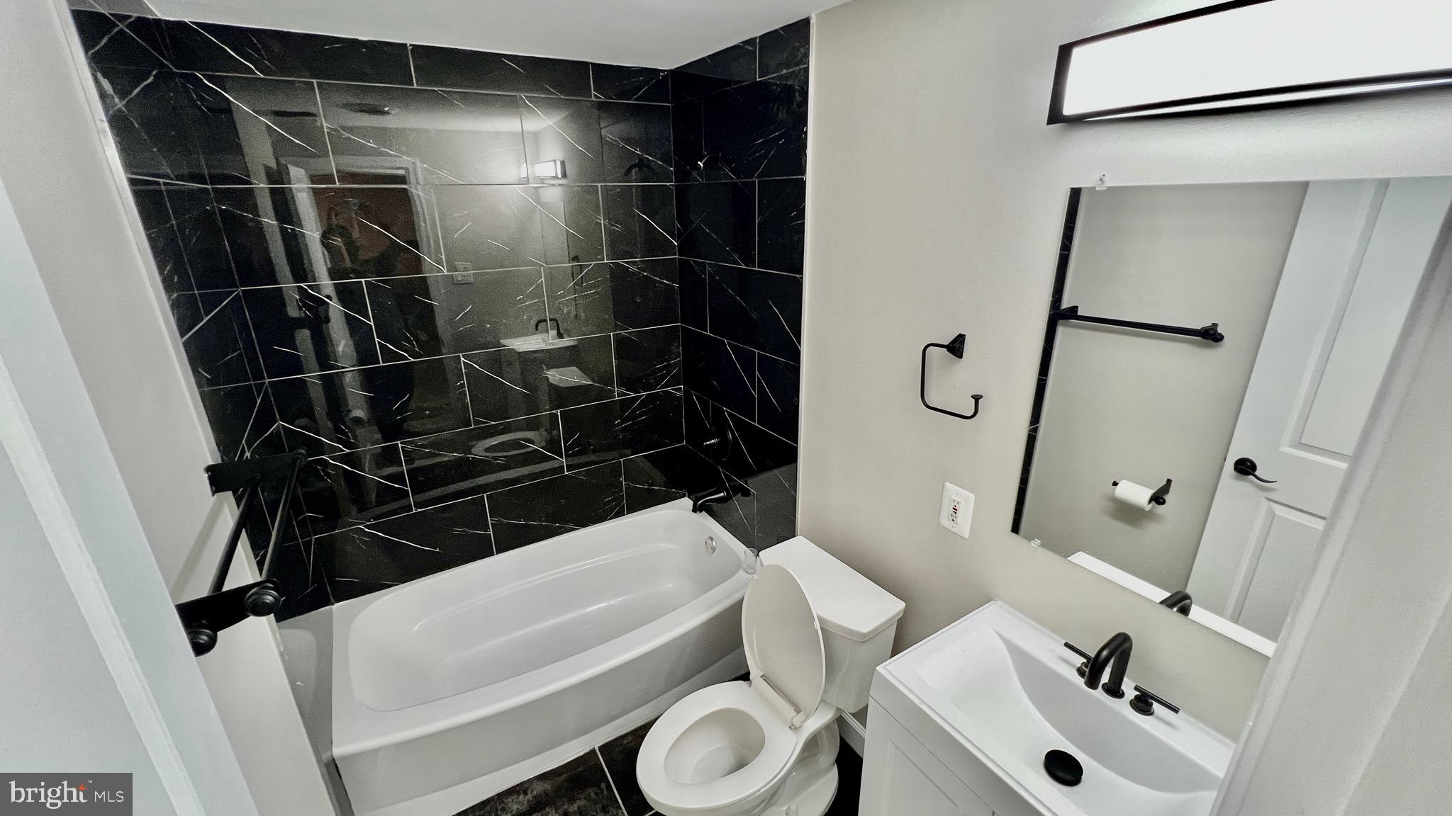 PRINCE WILLIAM ESTATES - Residential