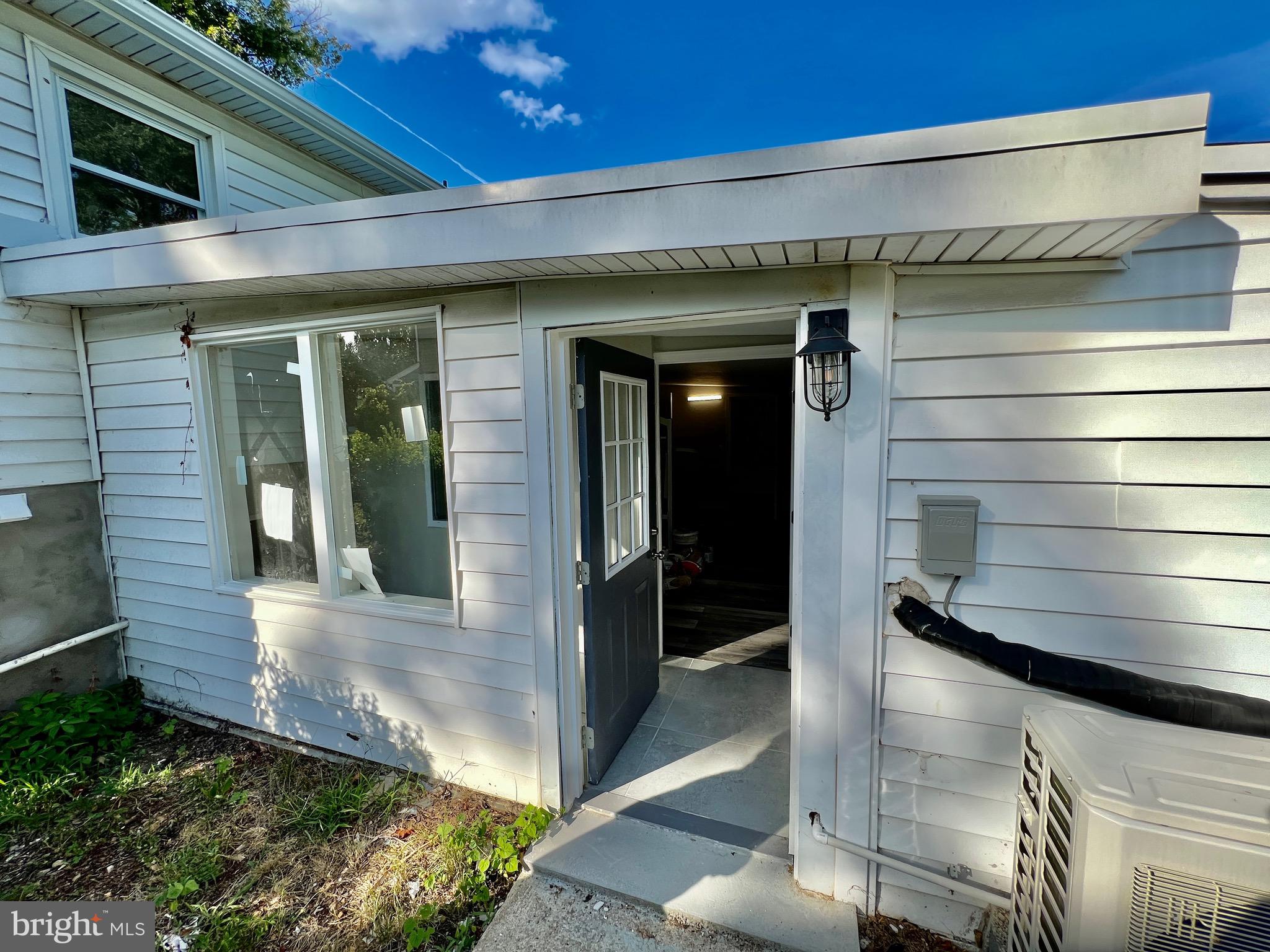 PRINCE WILLIAM ESTATES - Residential