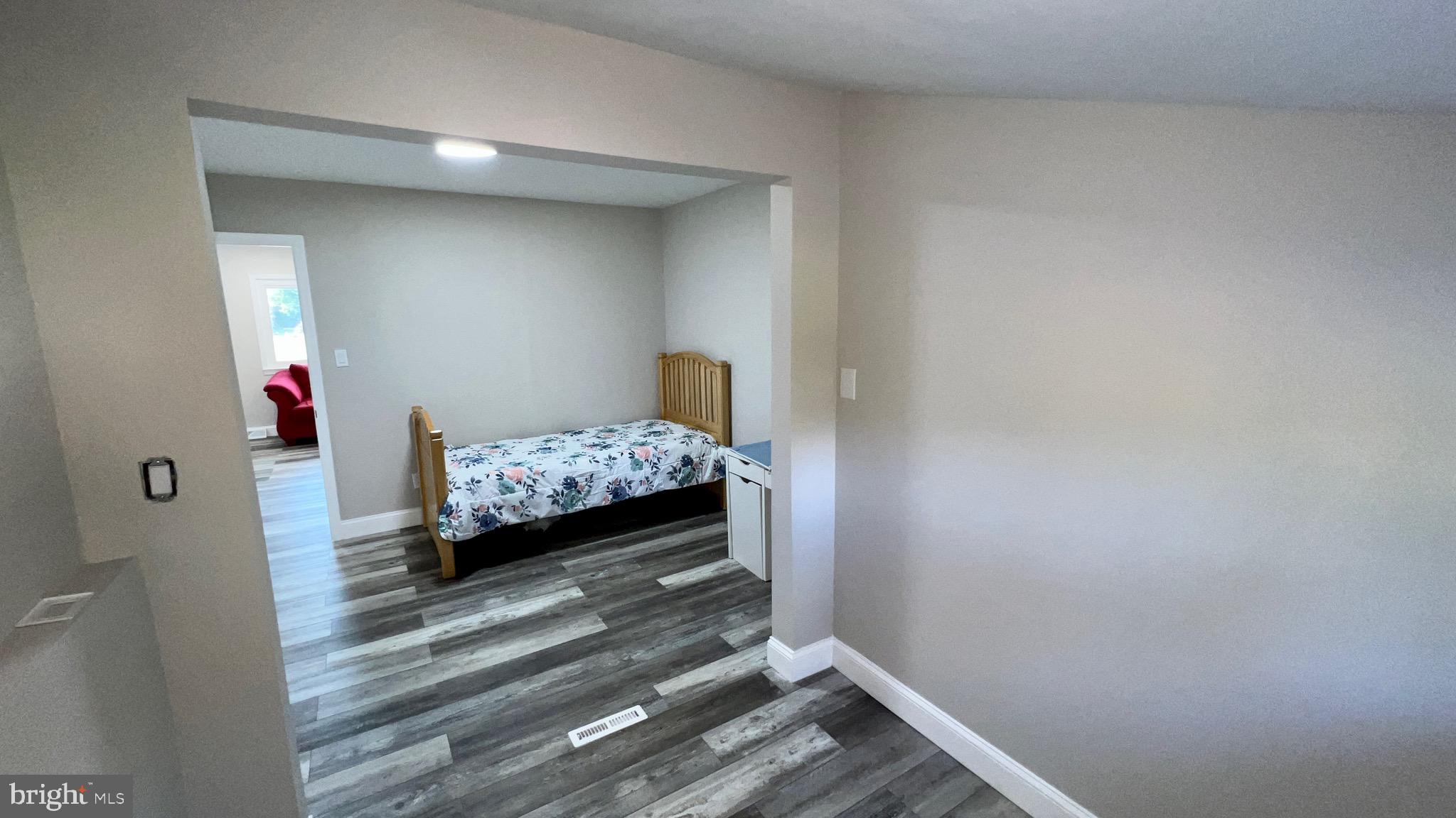 PRINCE WILLIAM ESTATES - Residential