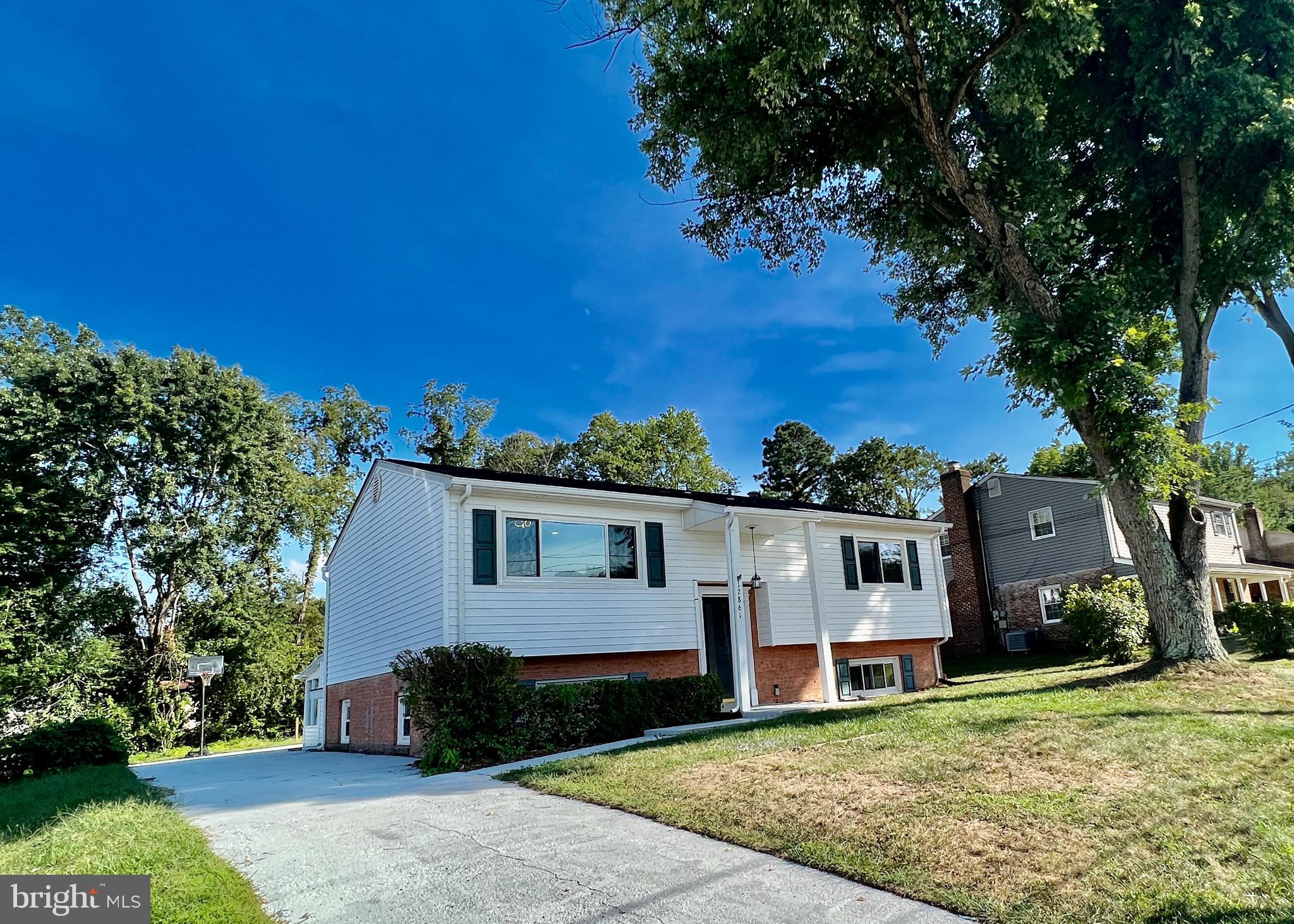 PRINCE WILLIAM ESTATES - Residential