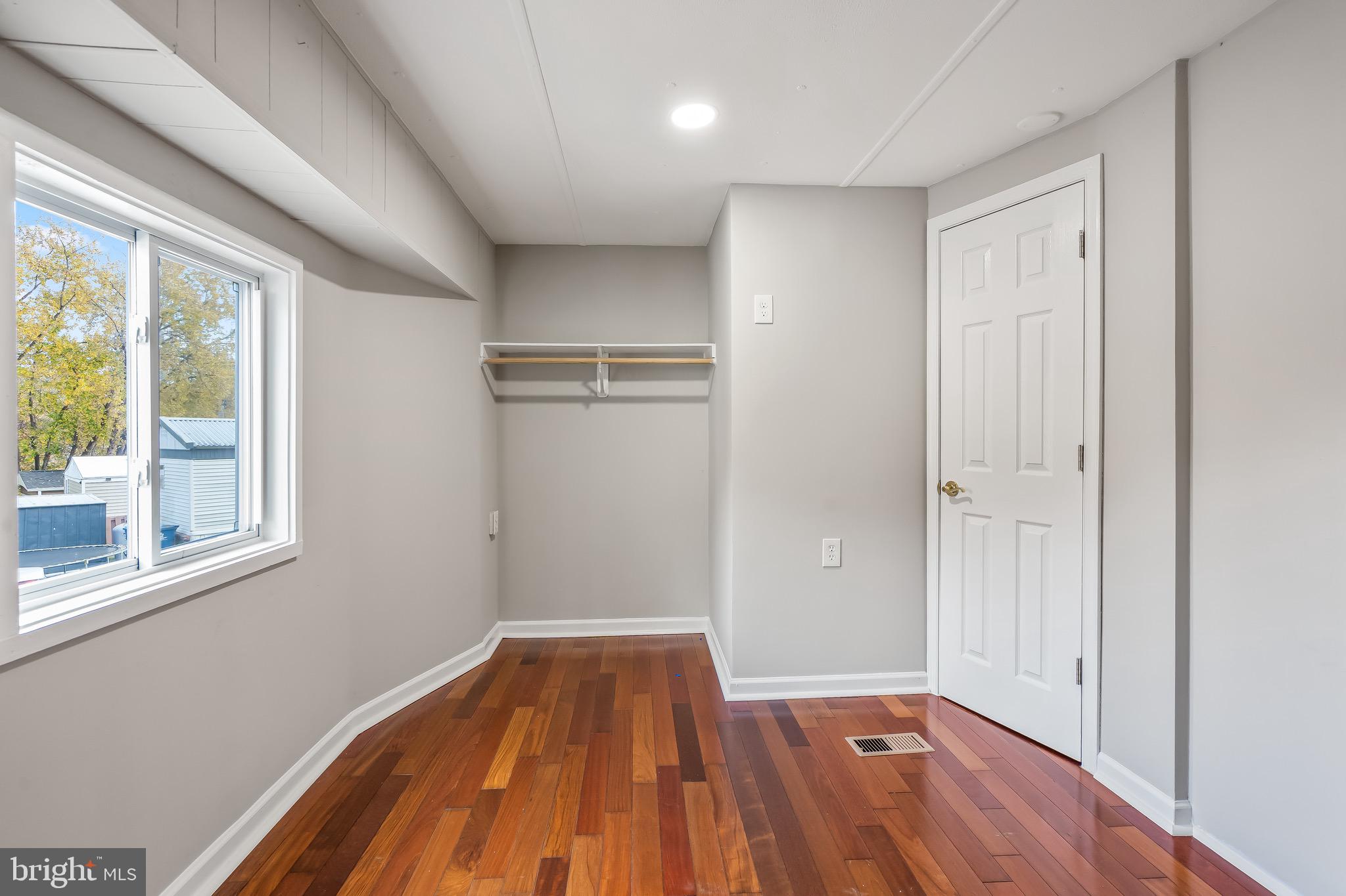 FOREST PARK - Residential