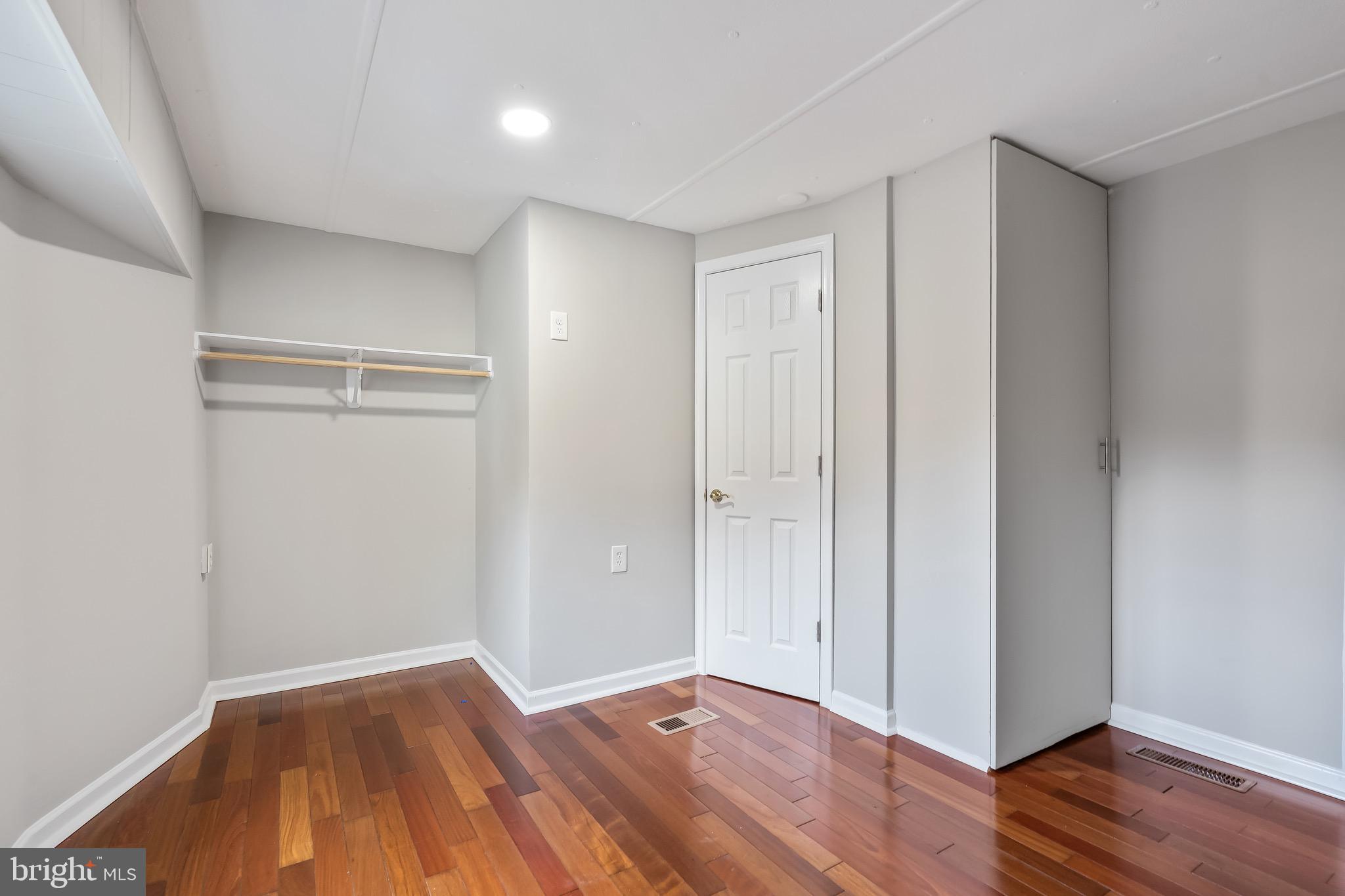 FOREST PARK - Residential