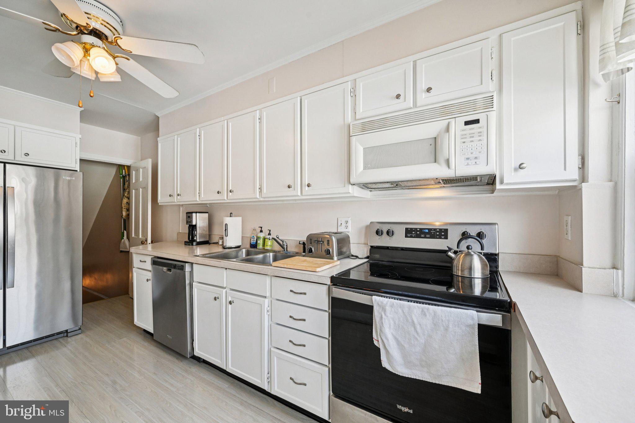 ACADEMY HEIGHTS - Residential