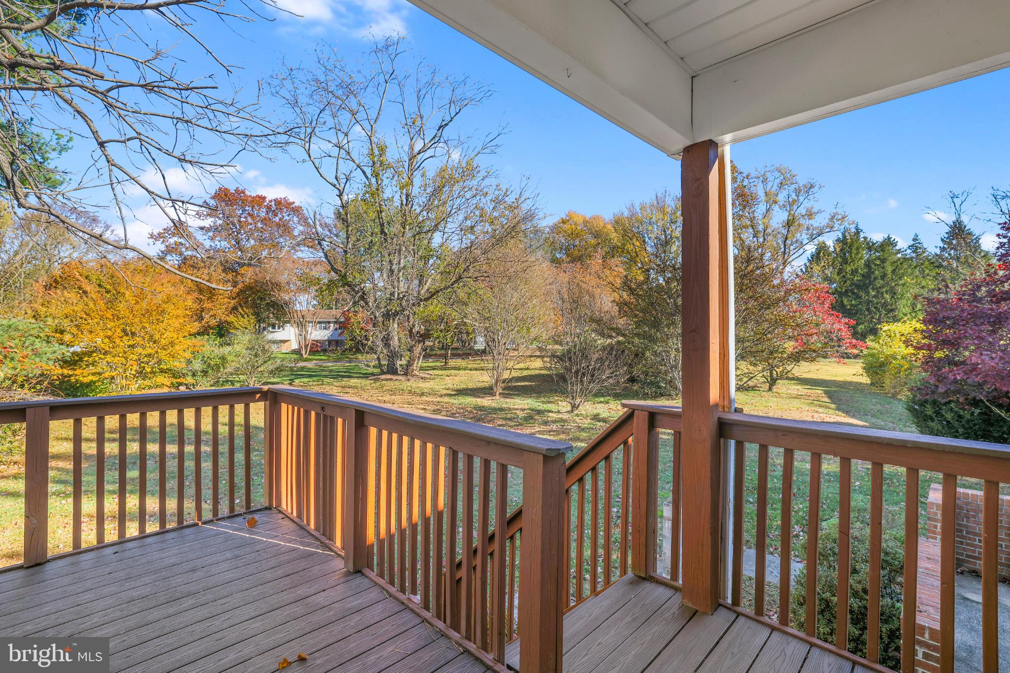 FALLS MANOR - Residential Lease