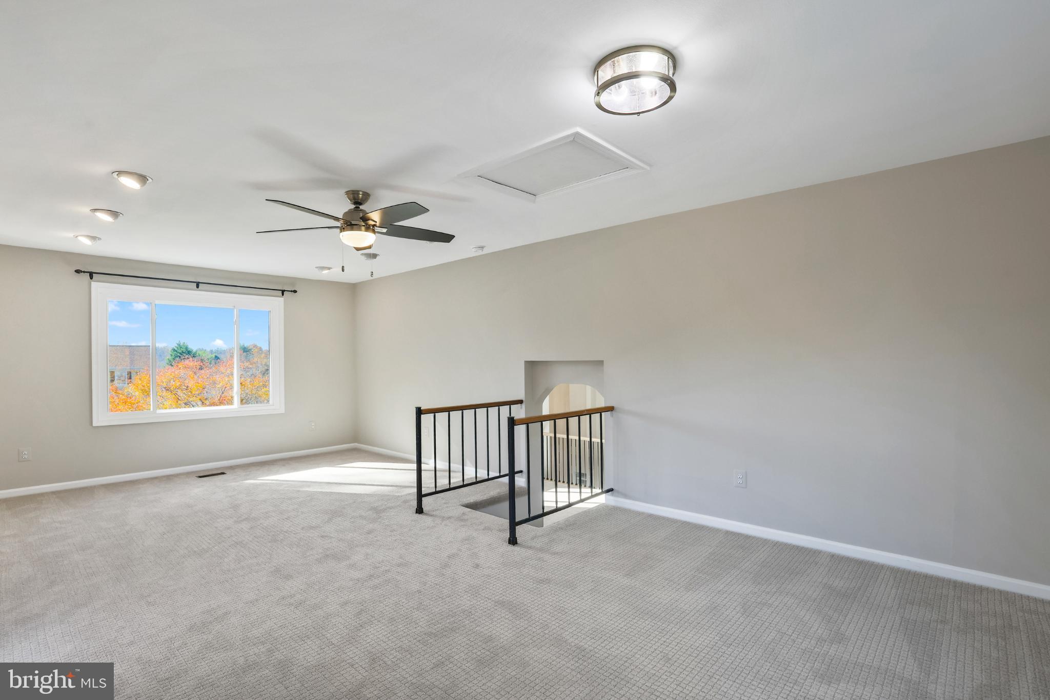 FALLS MANOR - Residential Lease