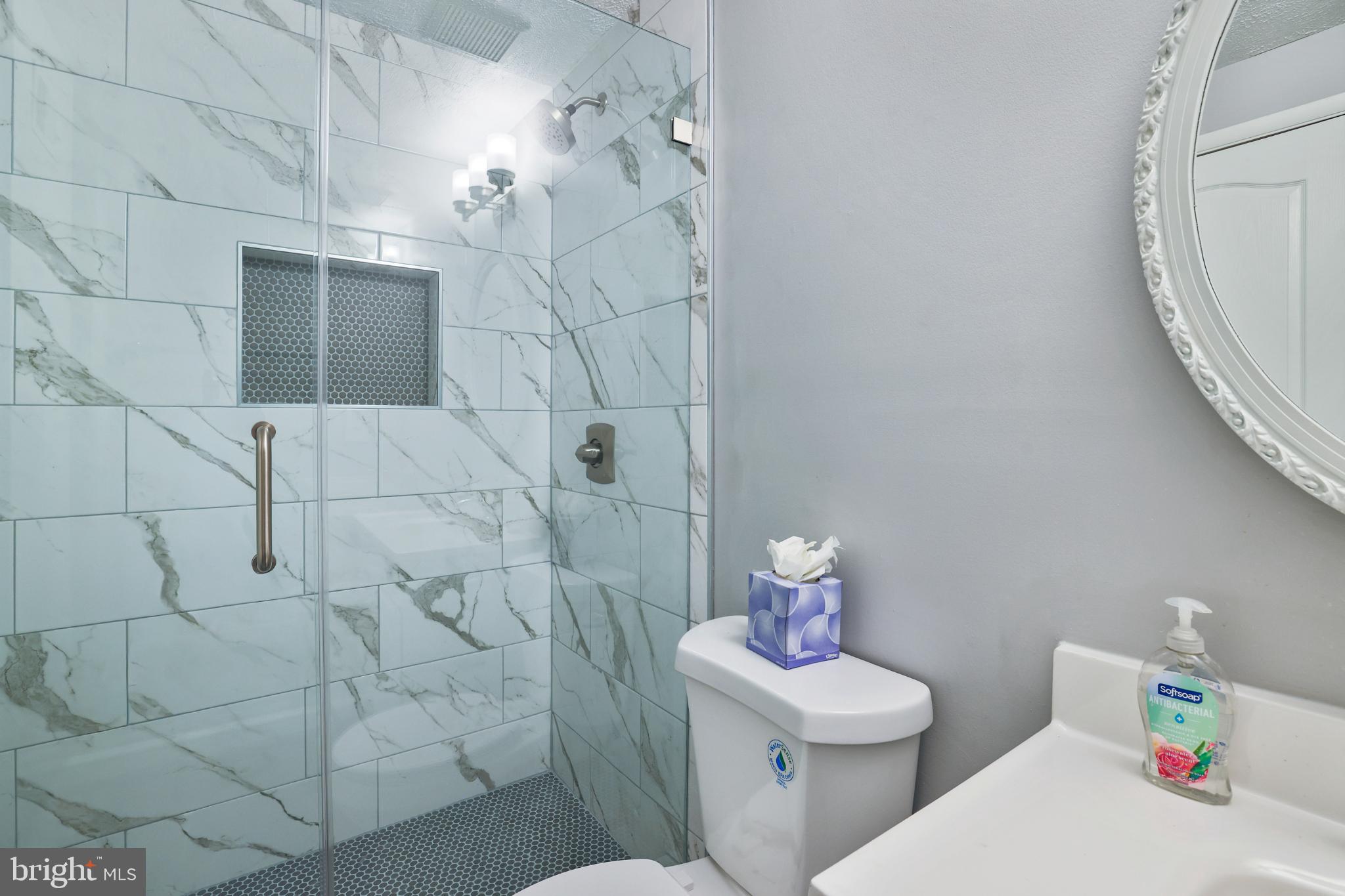 FALLS MANOR - Residential Lease