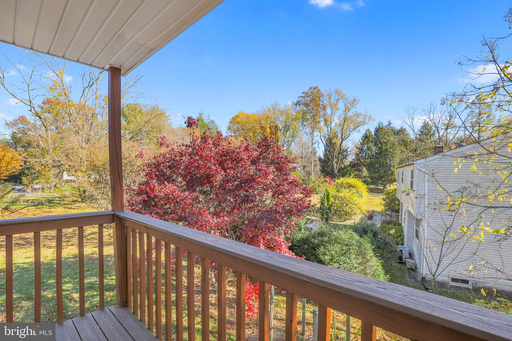 FALLS MANOR - Residential Lease