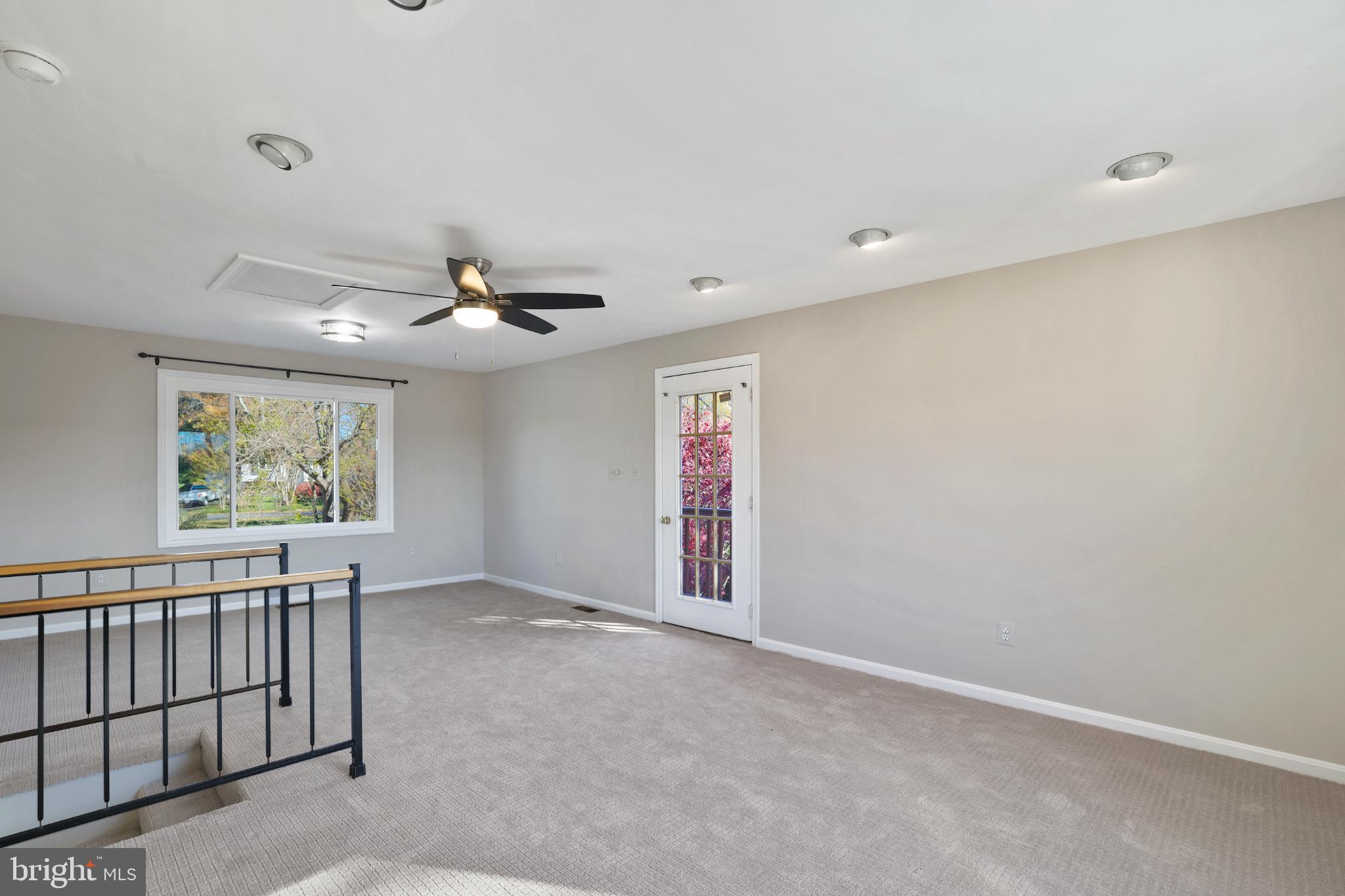 FALLS MANOR - Residential Lease