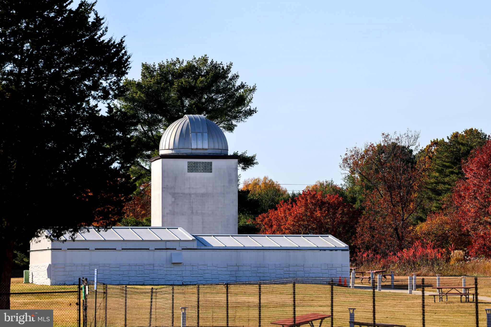 FALLS MANOR - Residential Lease