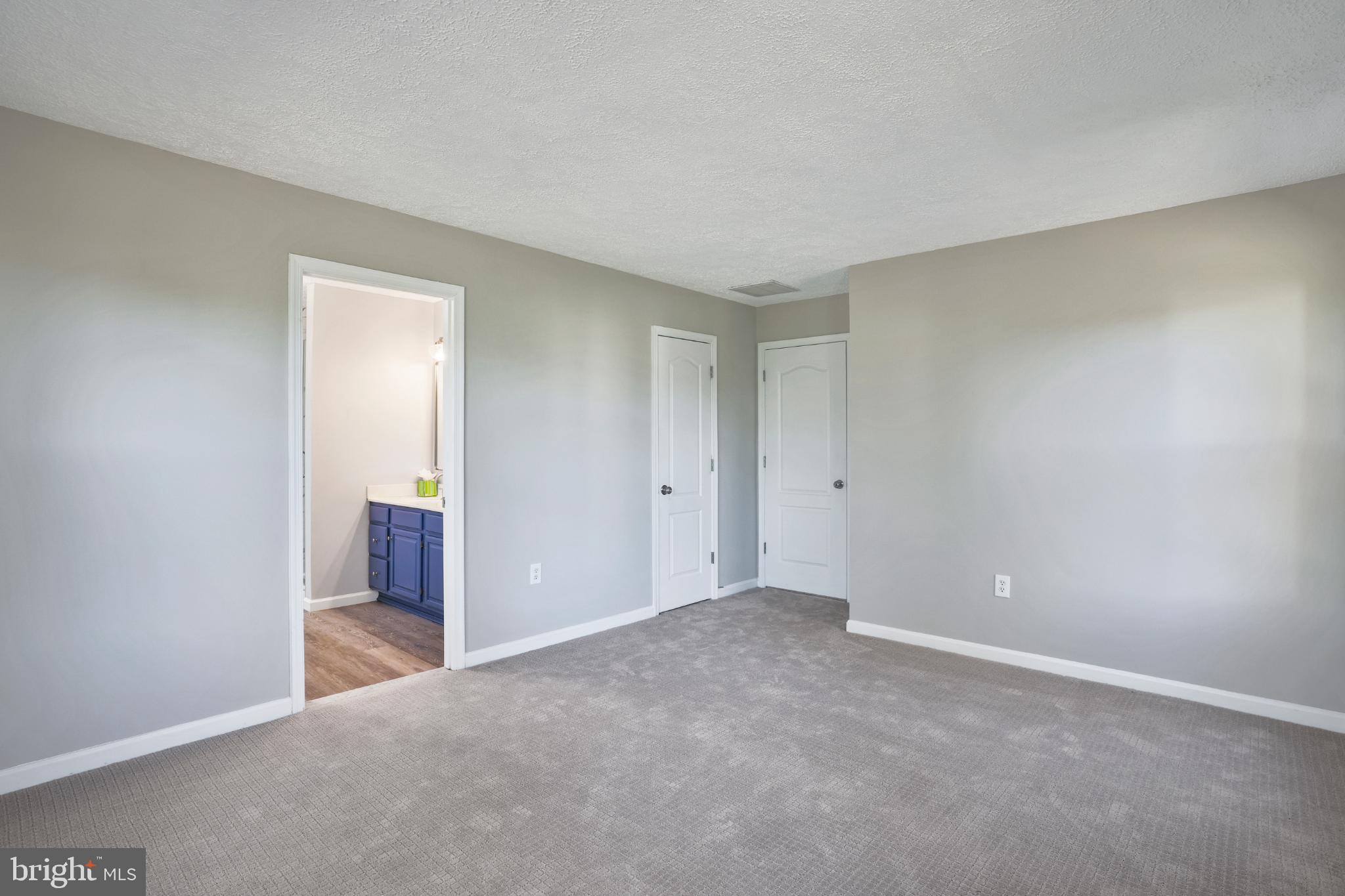 FALLS MANOR - Residential Lease