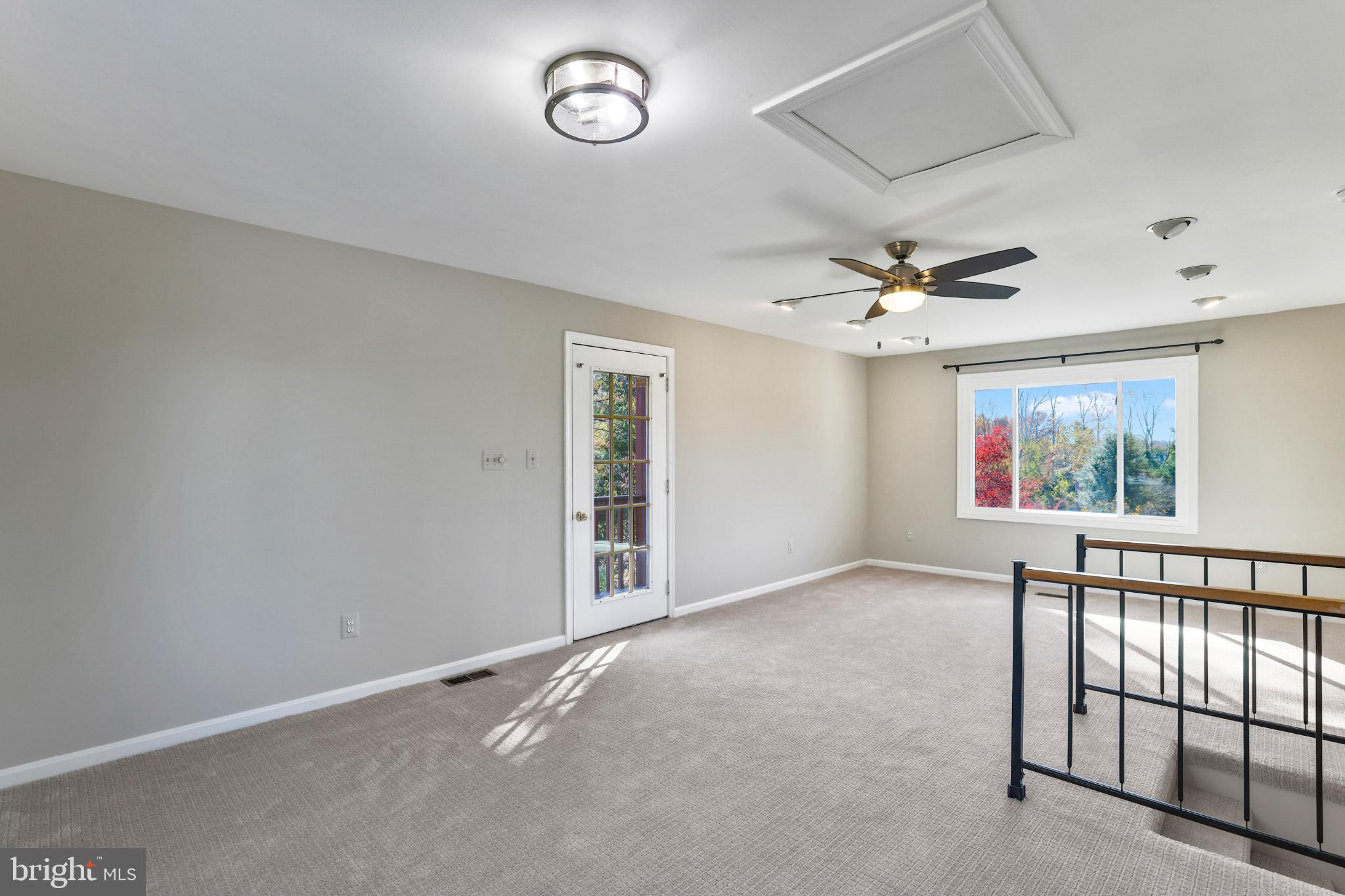 FALLS MANOR - Residential Lease