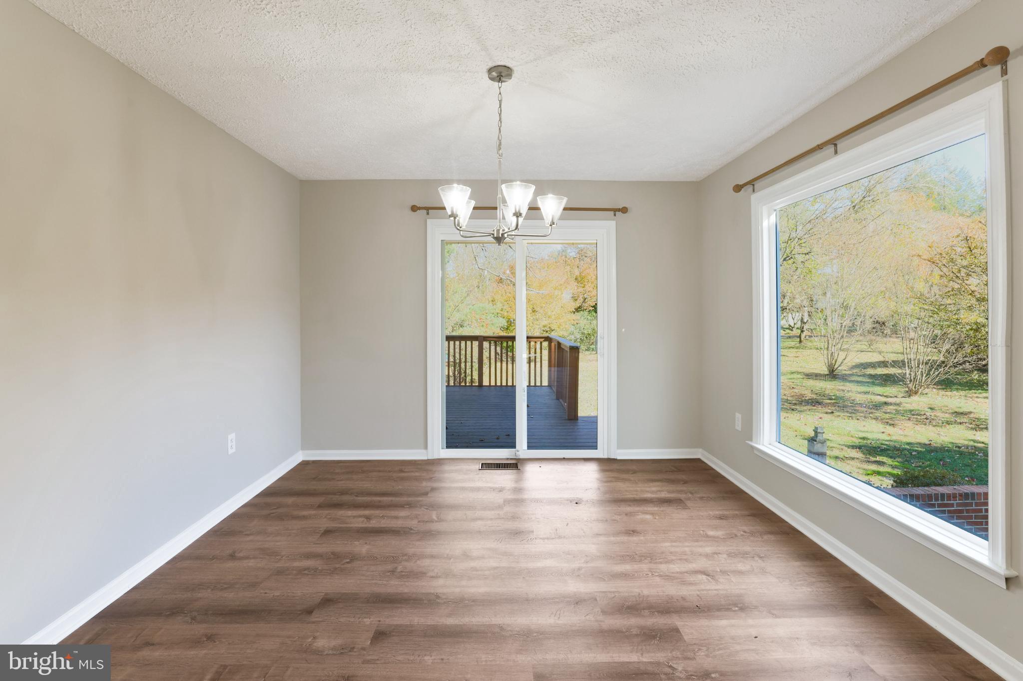 FALLS MANOR - Residential Lease