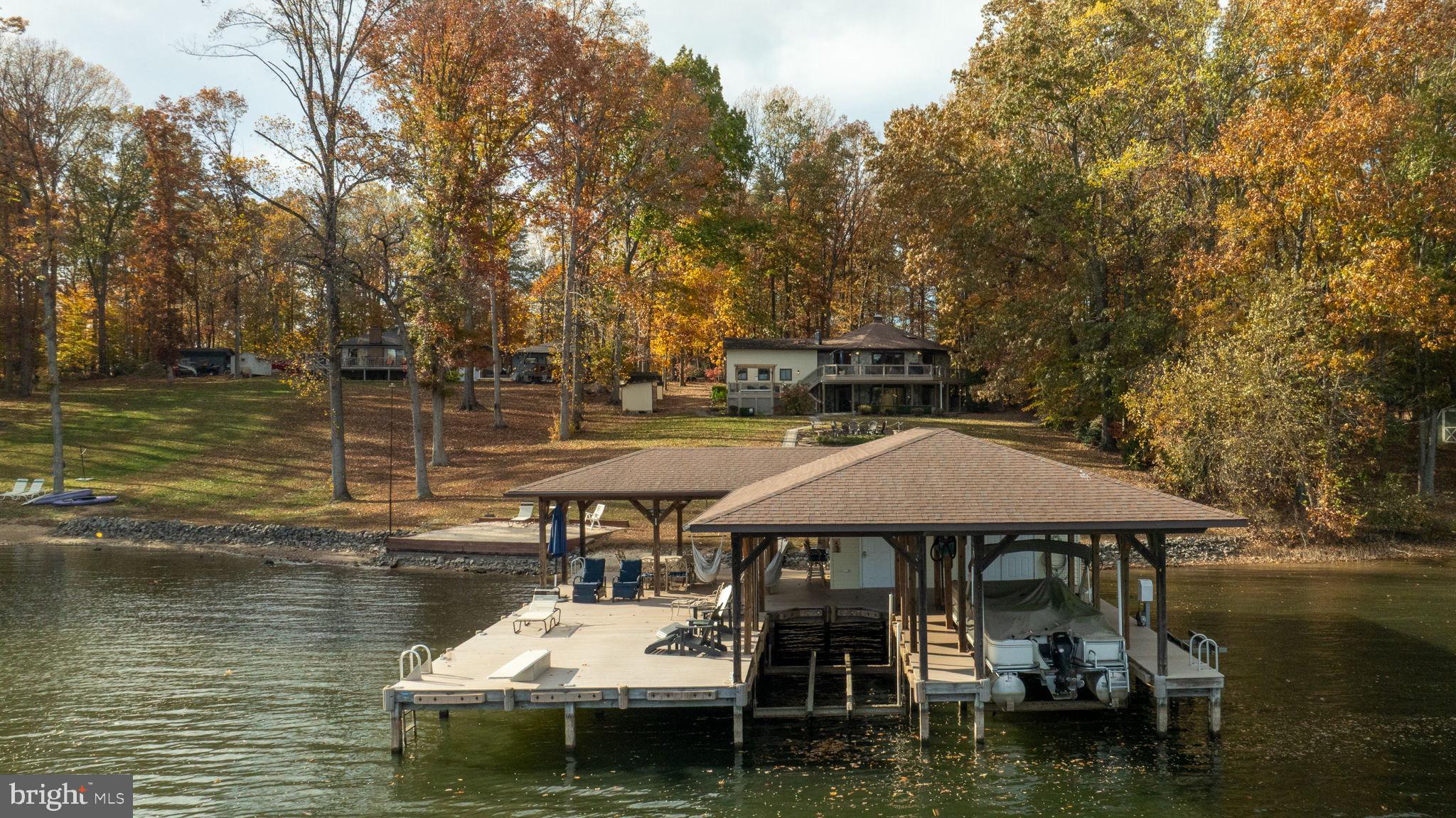 BLOUNTS HARBOUR - Residential
