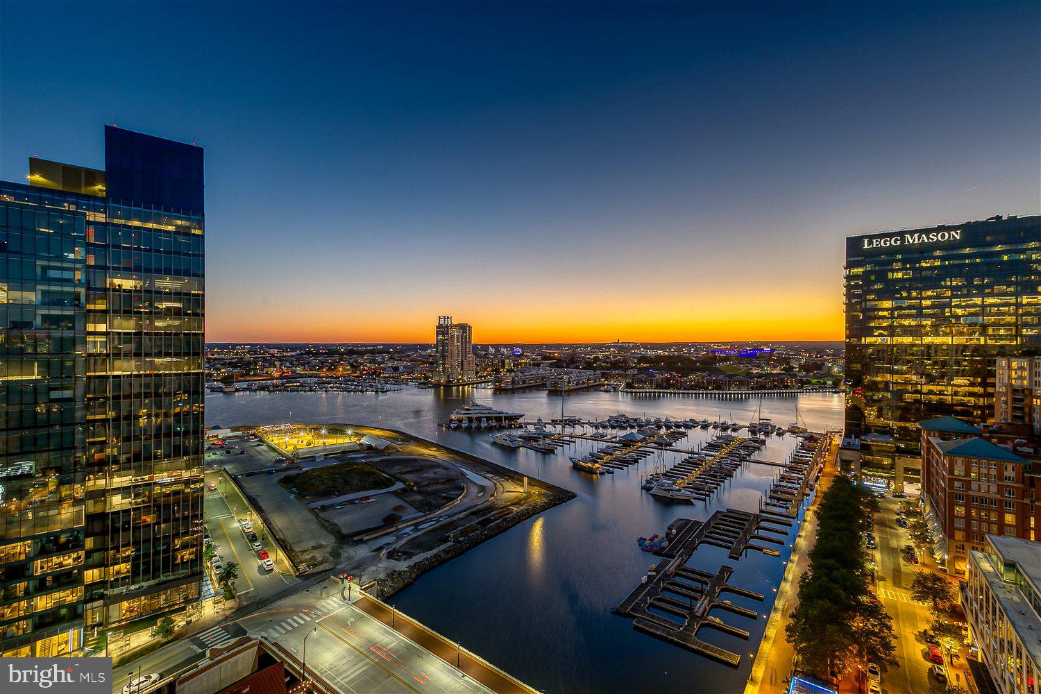 HARBOR EAST - Residential