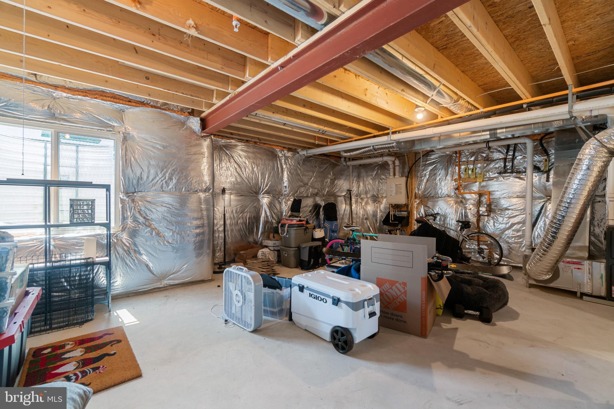 HAWKINS MANOR - Residential