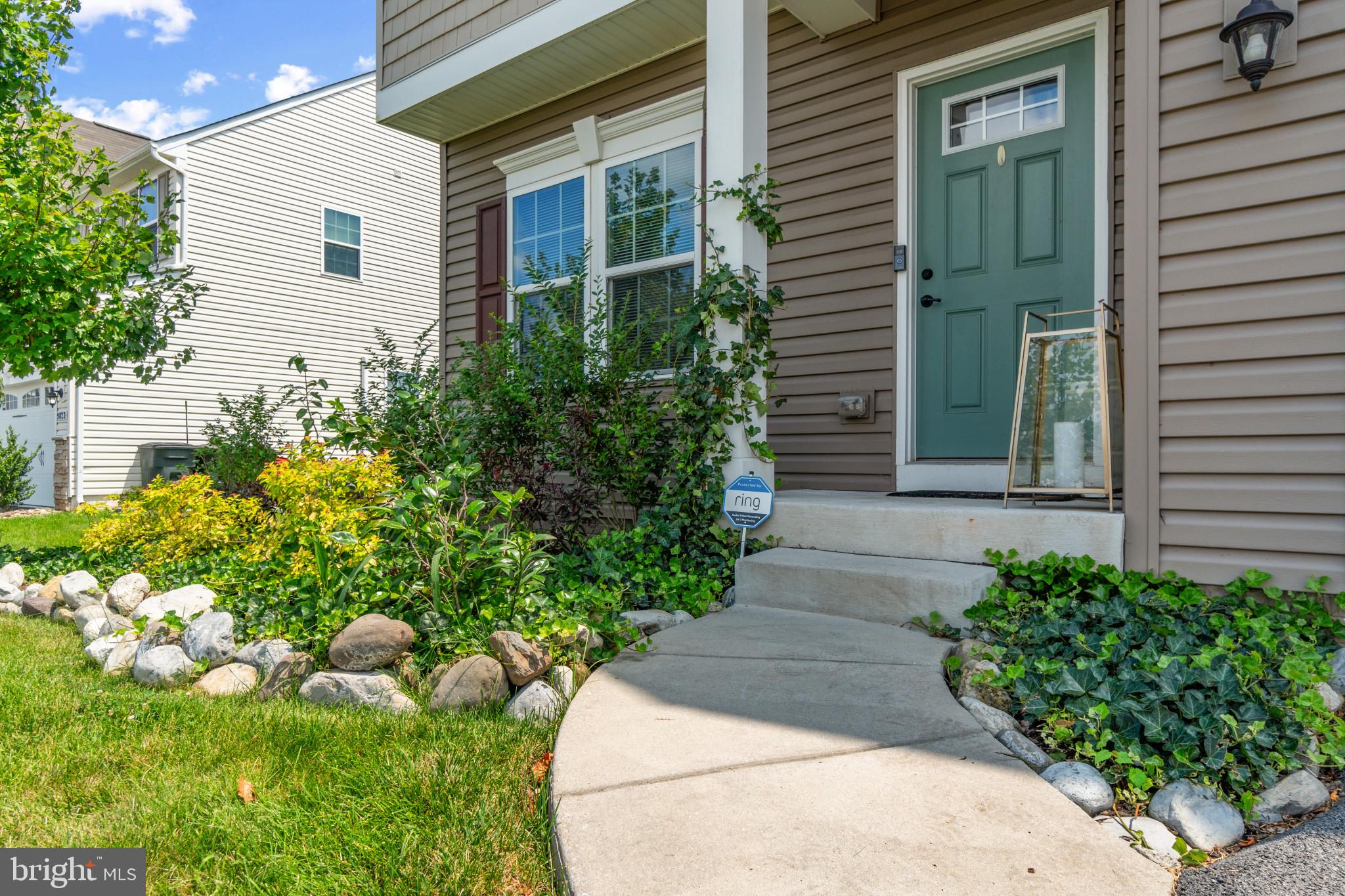 HAWKINS MANOR - Residential