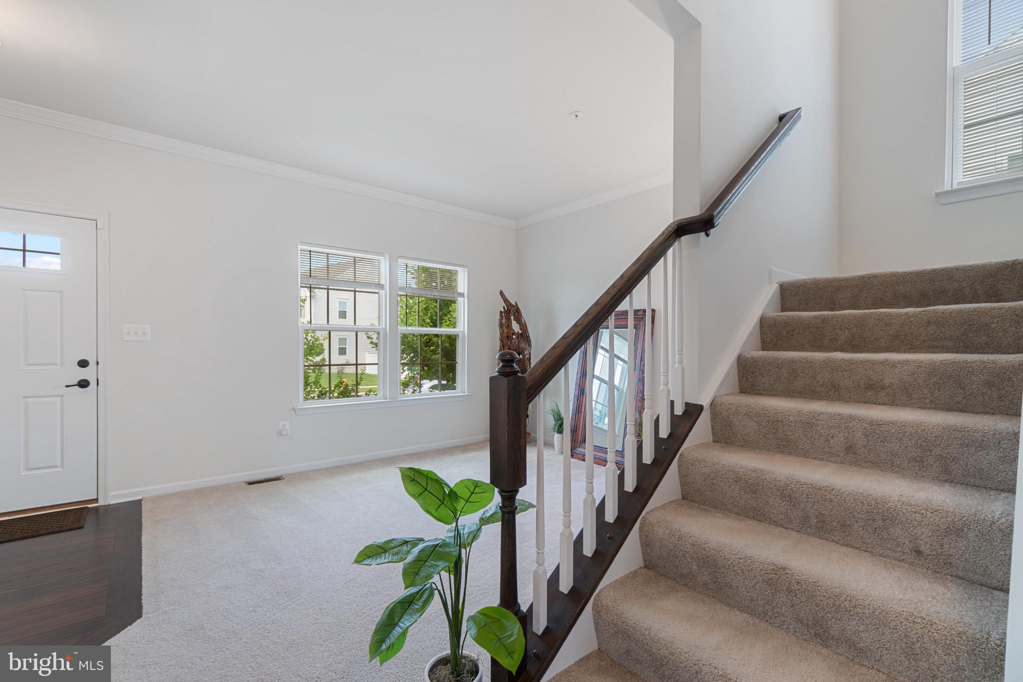 HAWKINS MANOR - Residential