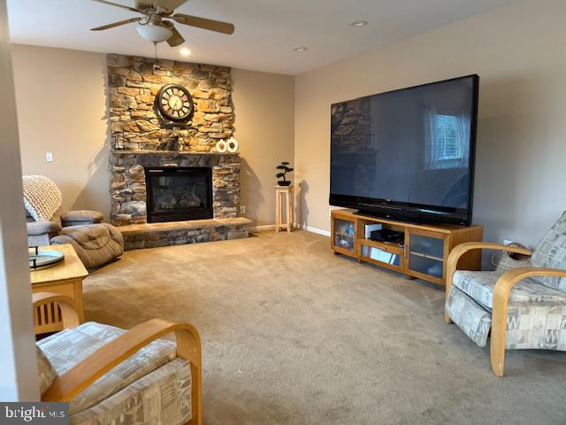904 COOKS BAY COURT