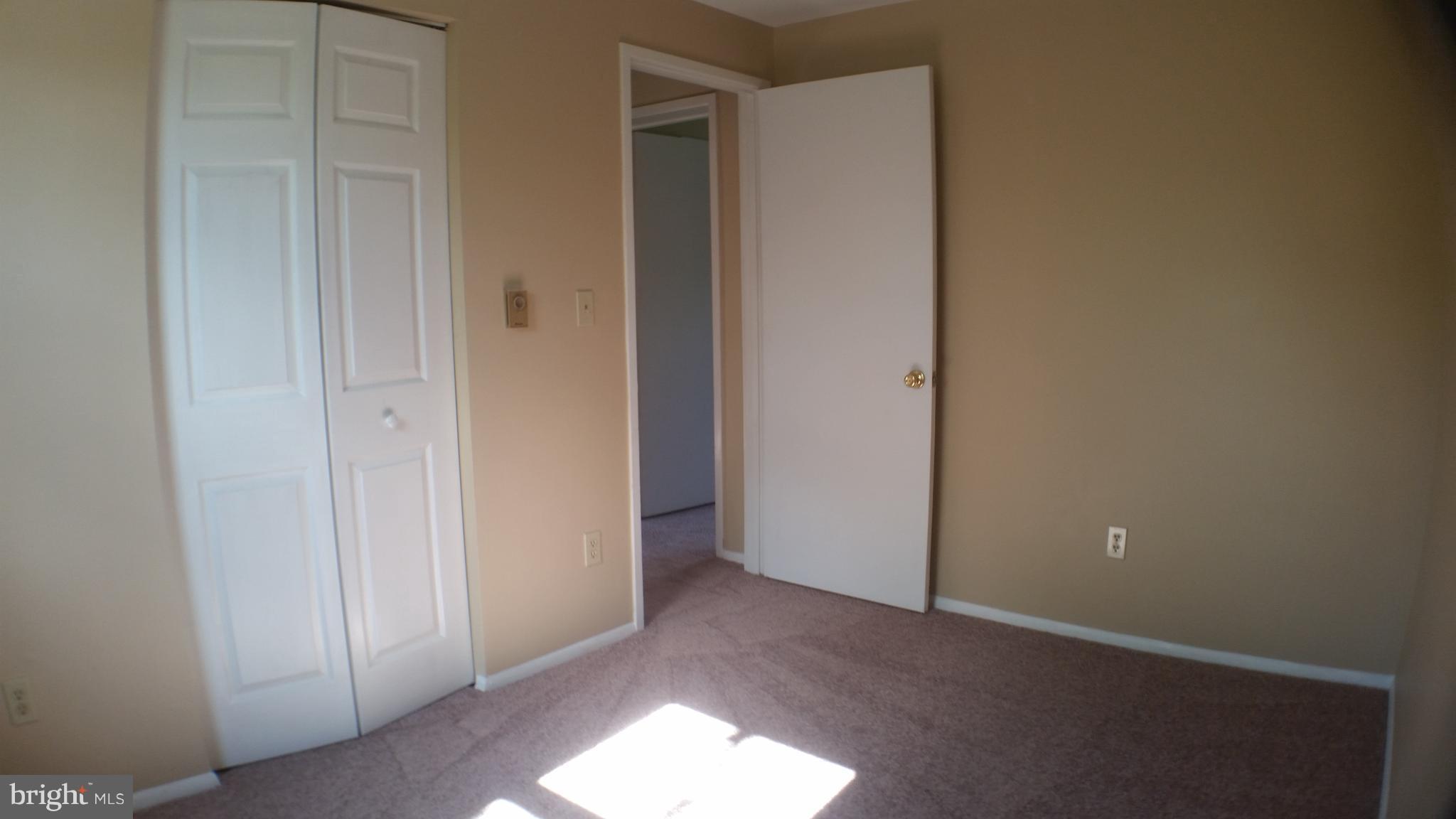 BRIARWOOD - Residential Lease