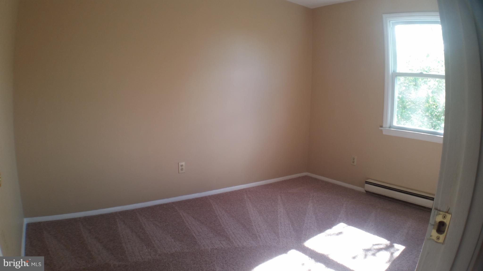 BRIARWOOD - Residential Lease