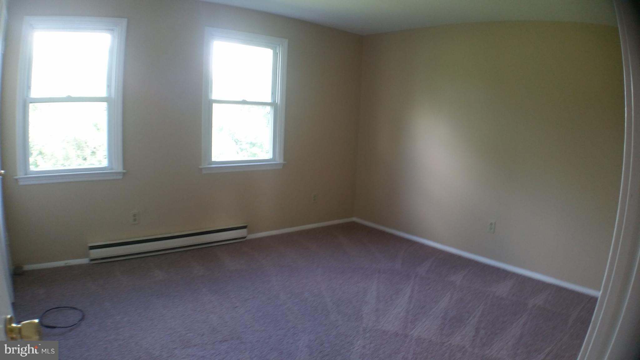 BRIARWOOD - Residential Lease