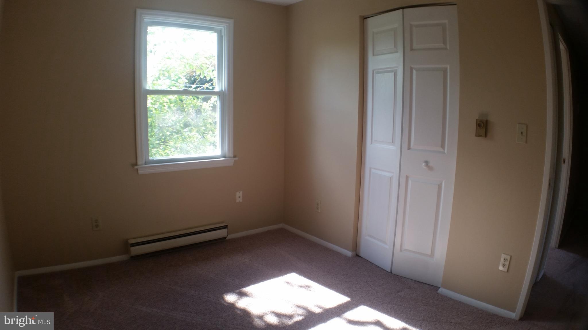 BRIARWOOD - Residential Lease