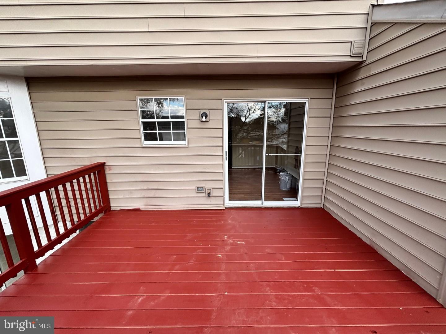 THE PROVINCES - Residential