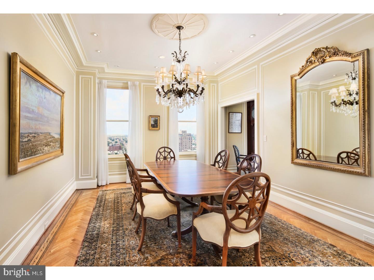 RITTENHOUSE SQUARE - Residential