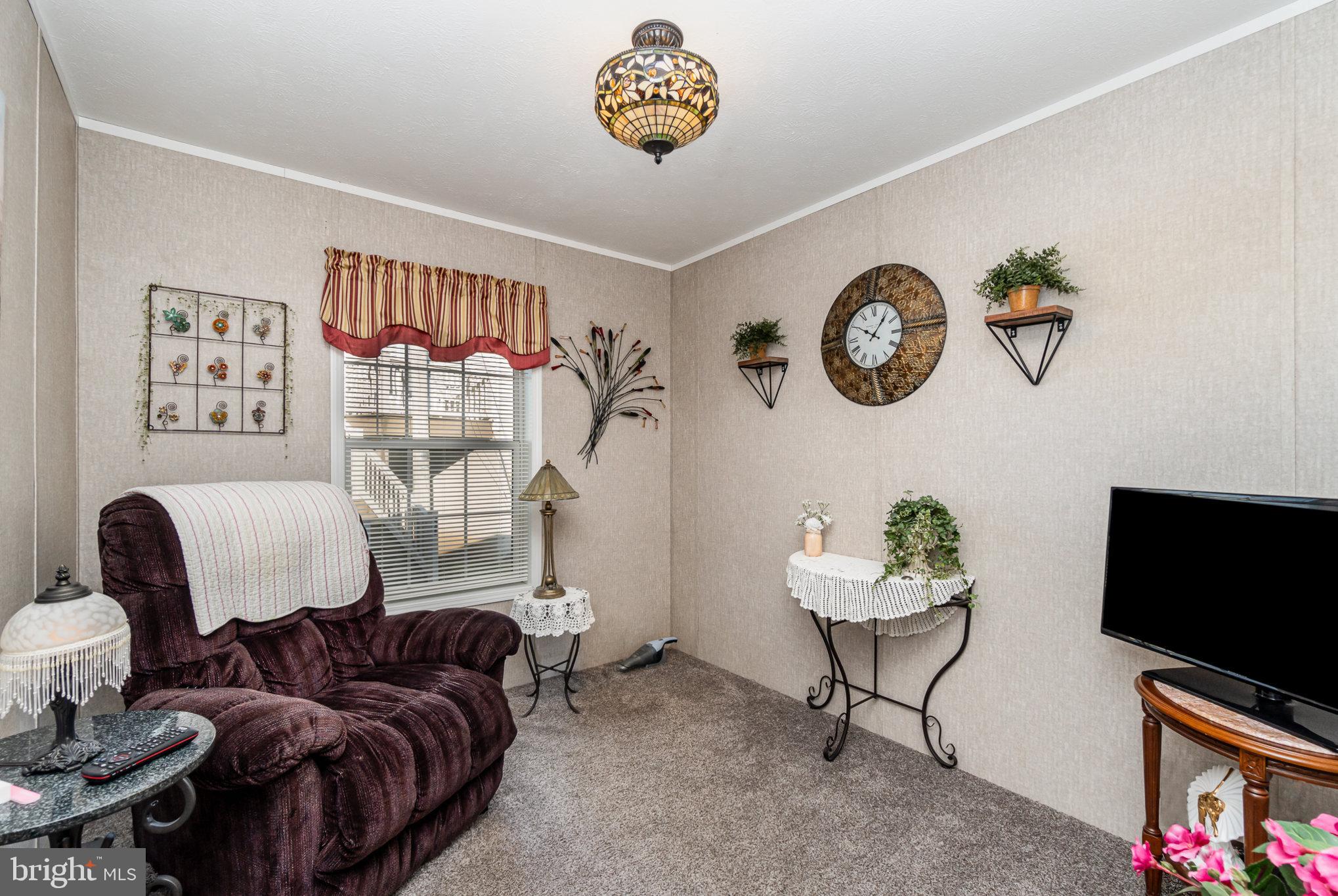 TRIPLE J MHP - Residential