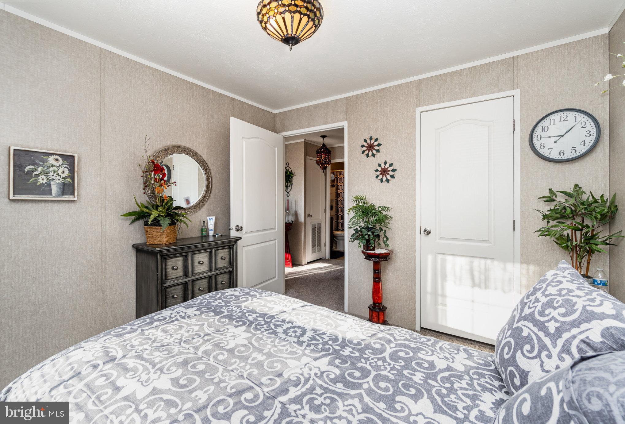 TRIPLE J MHP - Residential