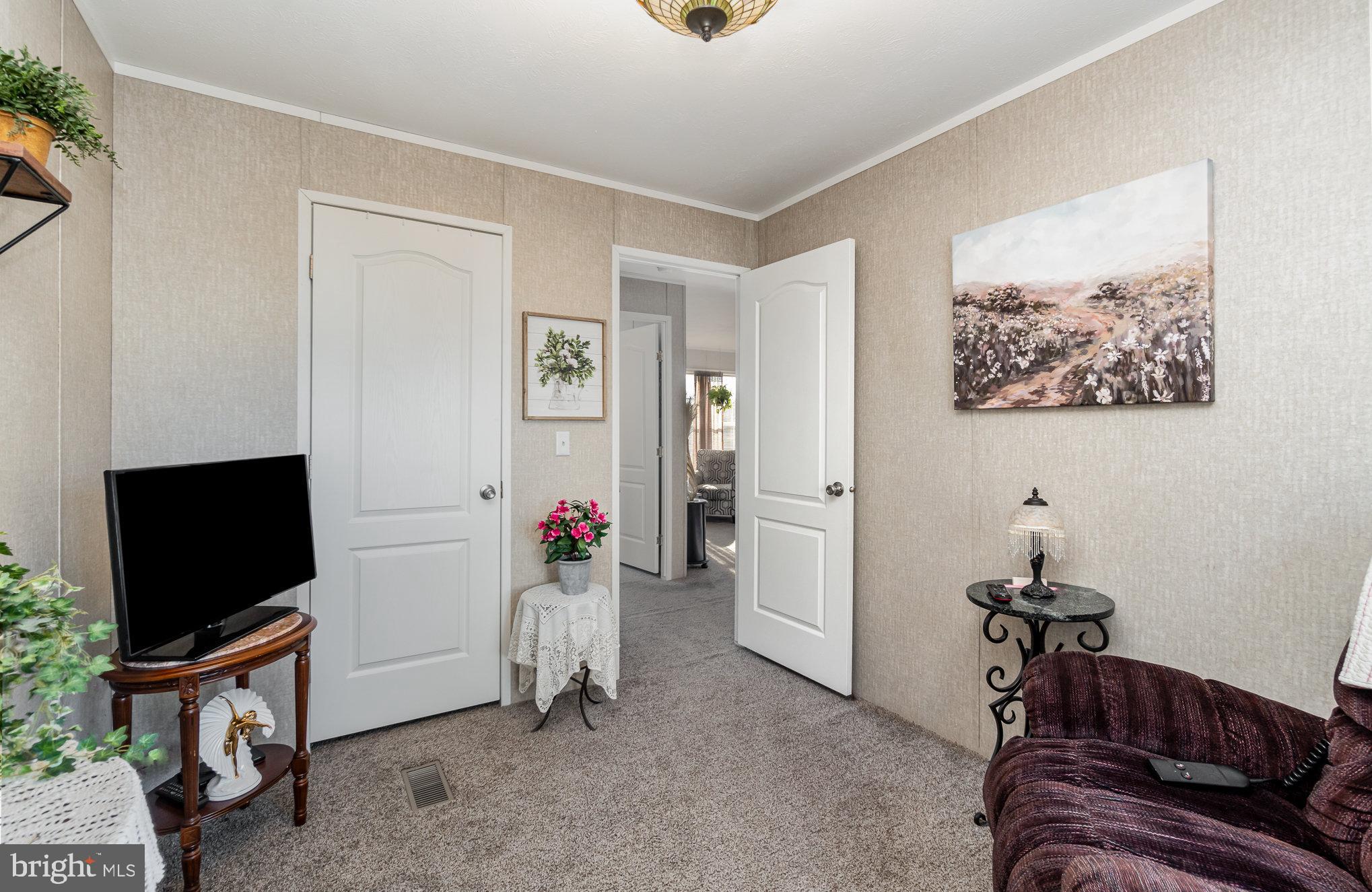 TRIPLE J MHP - Residential