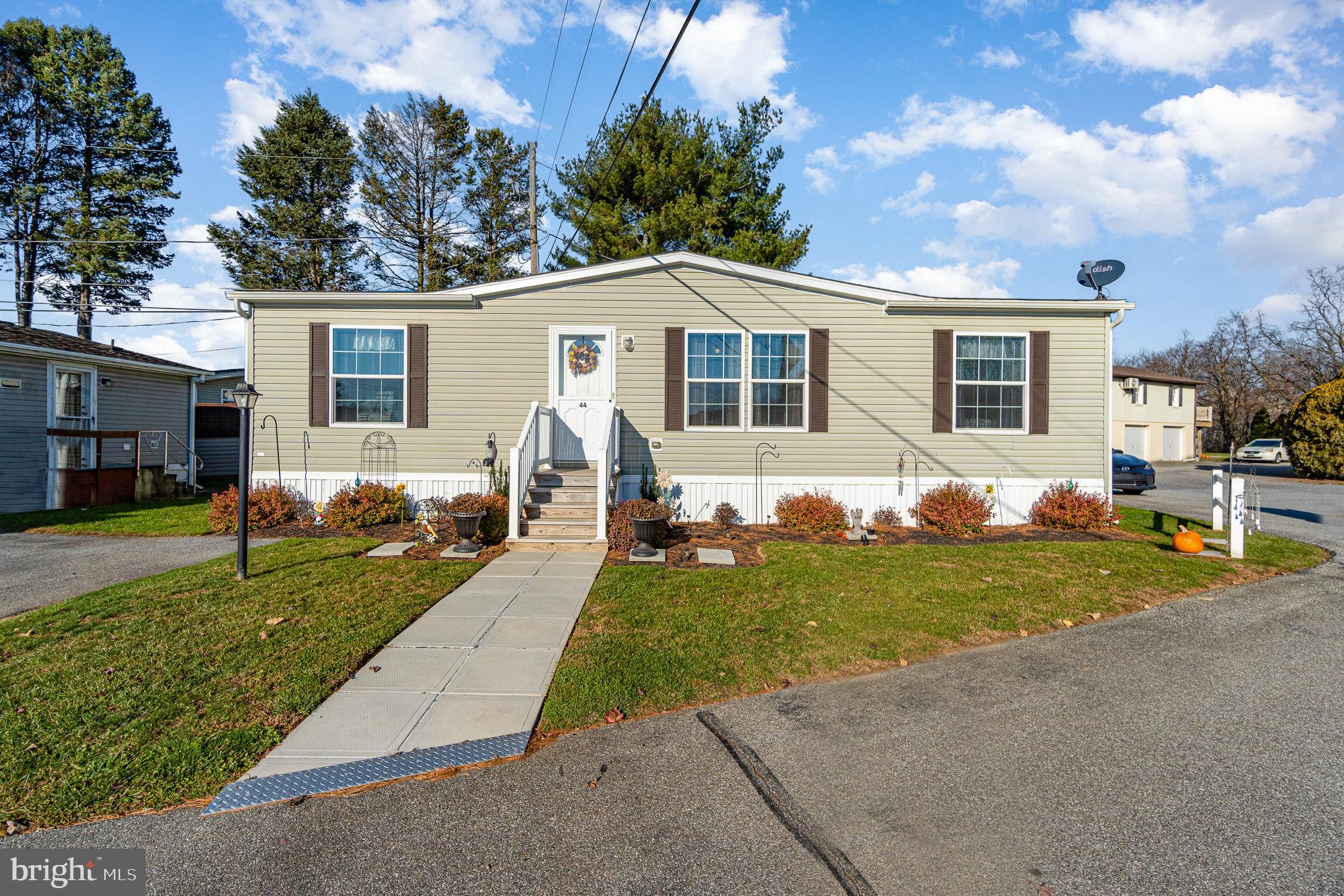 TRIPLE J MHP - Residential