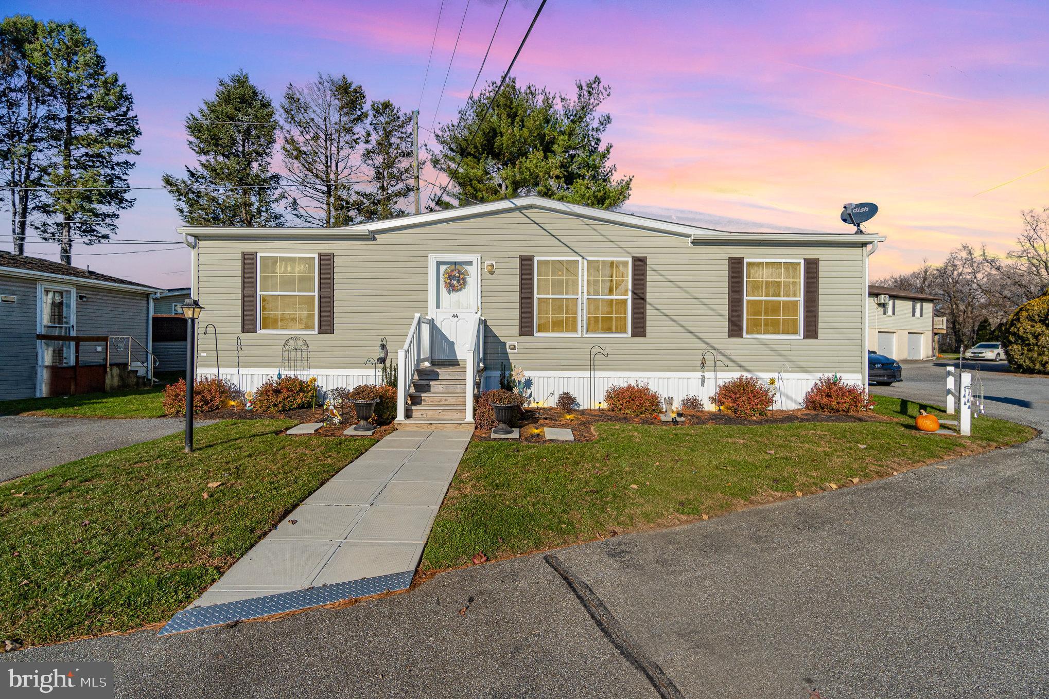 TRIPLE J MHP - Residential