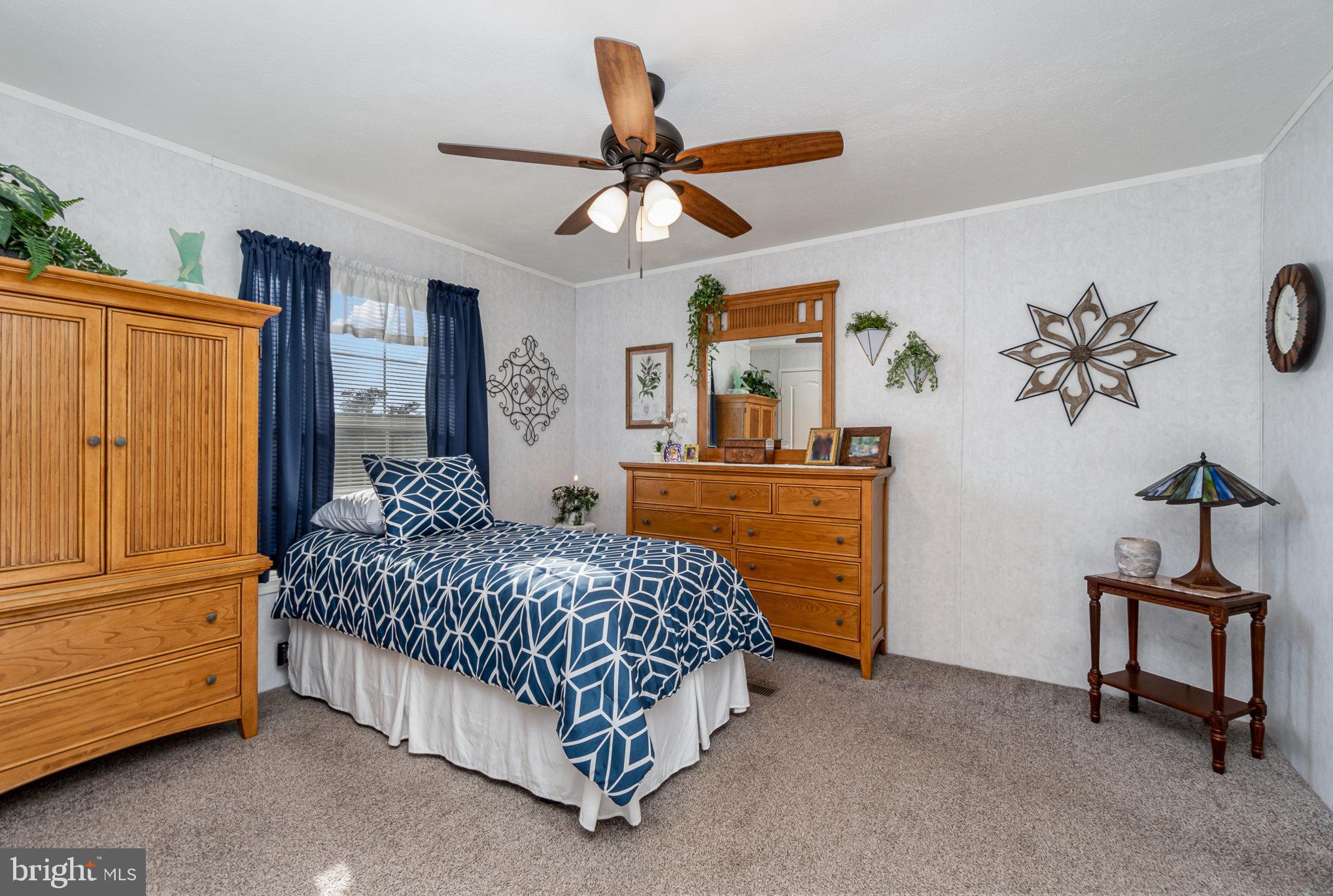 TRIPLE J MHP - Residential