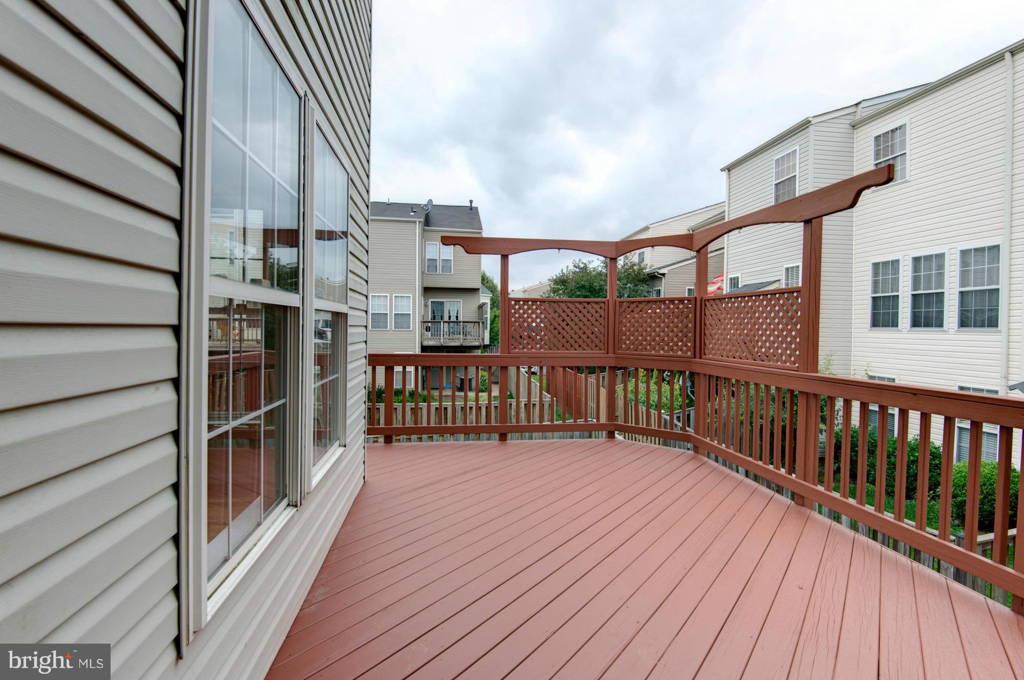SOUTH RIDING - Residential