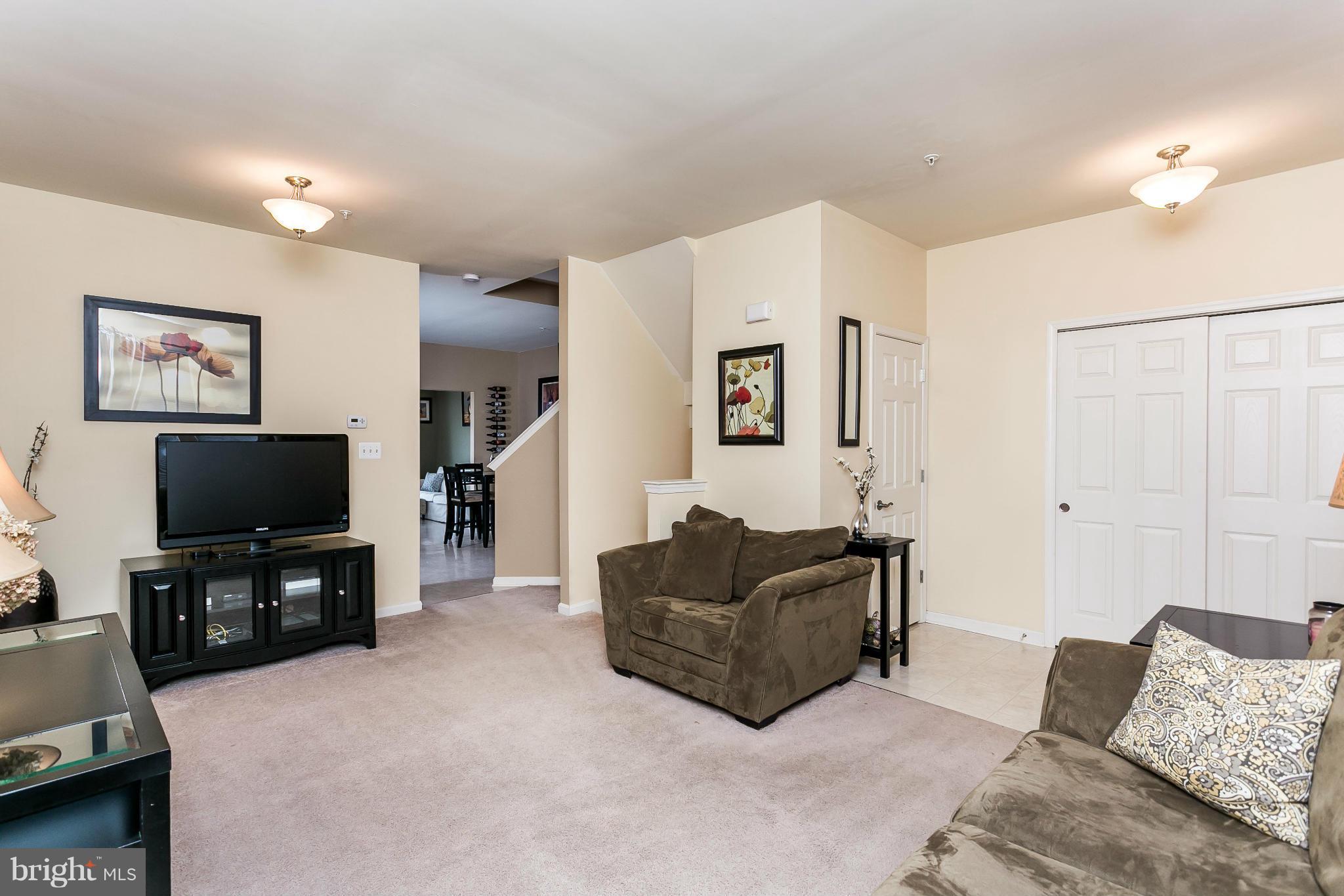 MONMOUTH MEADOWS - Residential