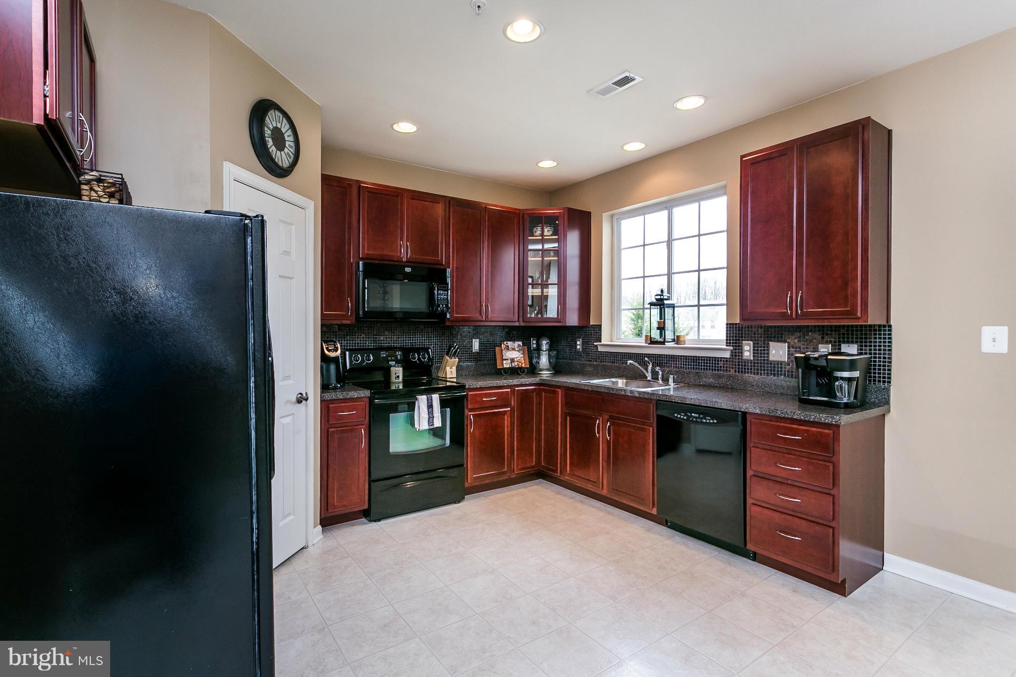 MONMOUTH MEADOWS - Residential