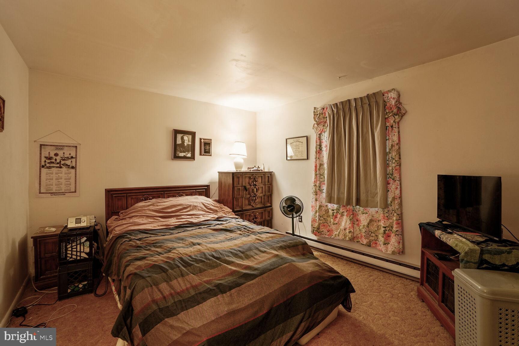 WALNUT HILL - Residential