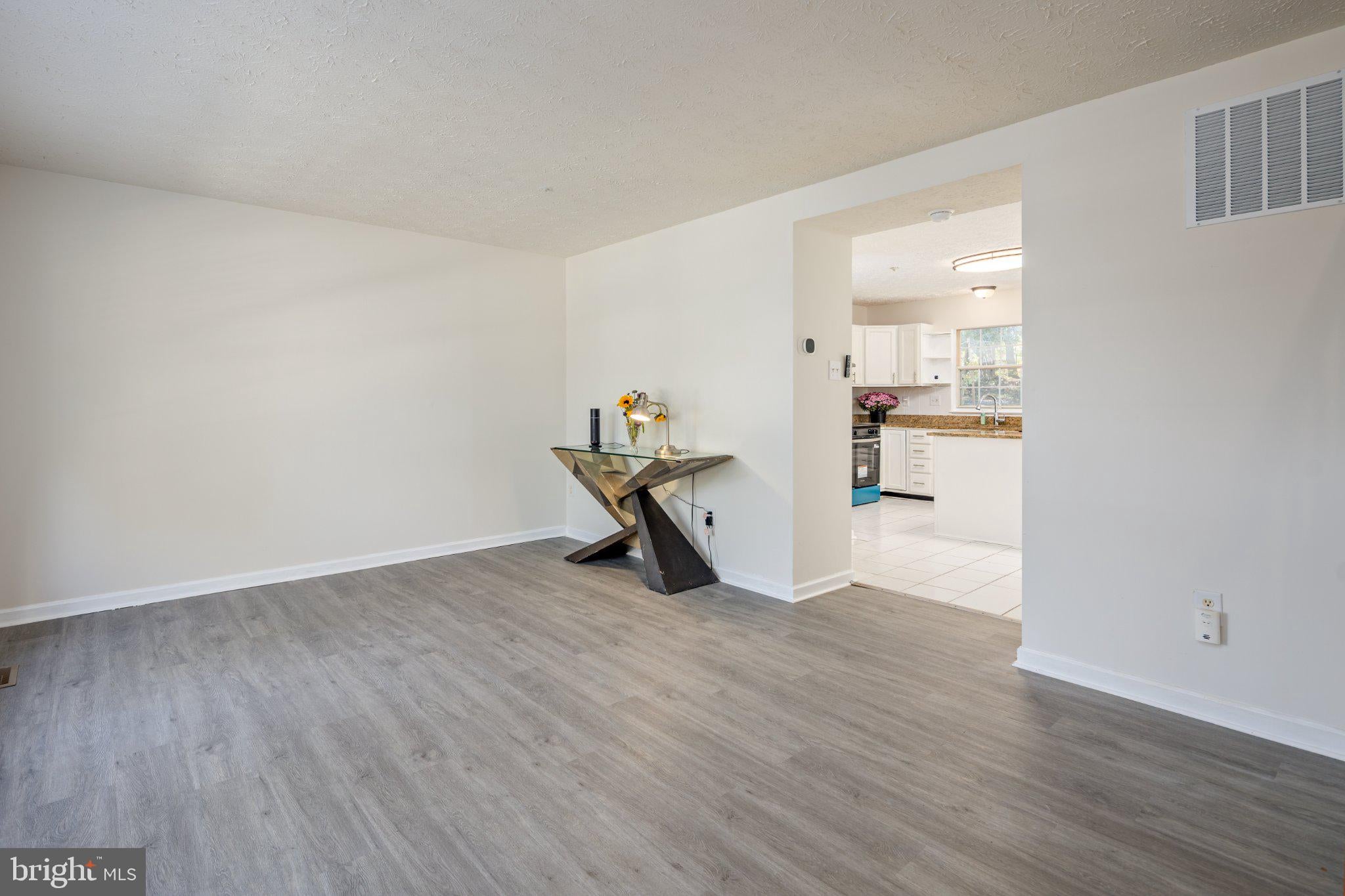 8821 ASHBERRY COURT