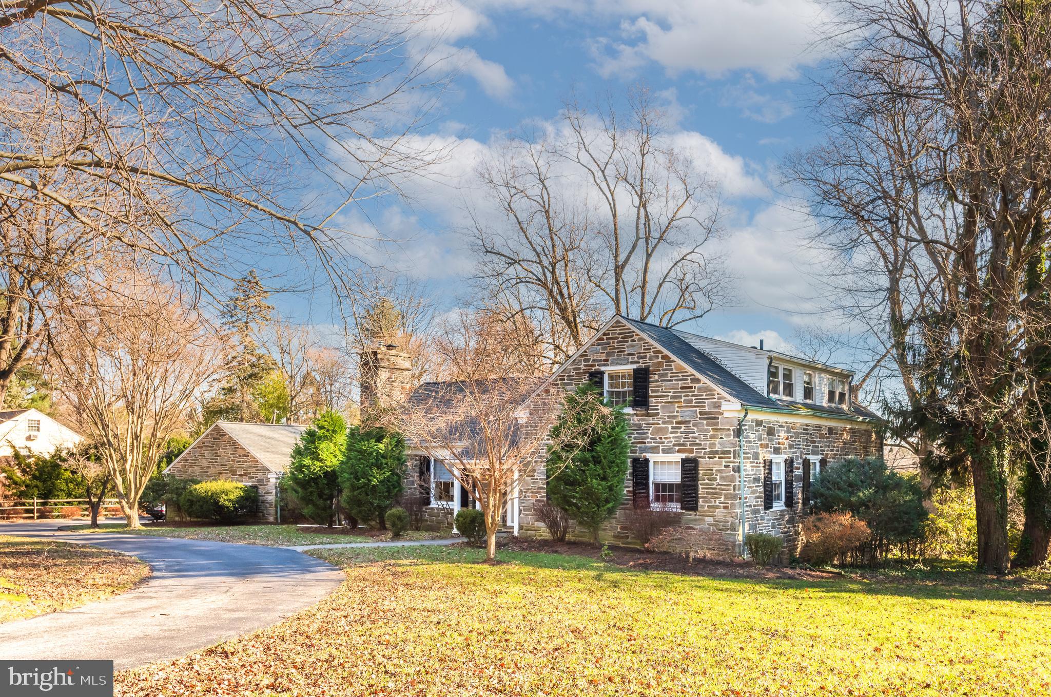 1040 GREAT SPRINGS ROAD