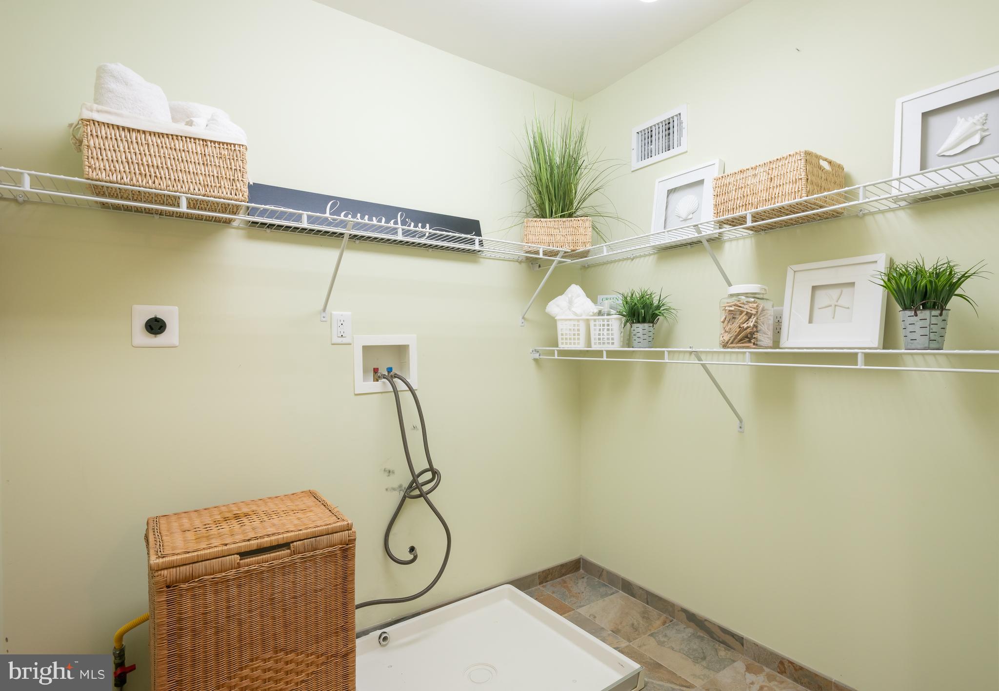 BRYN MAWR - Residential