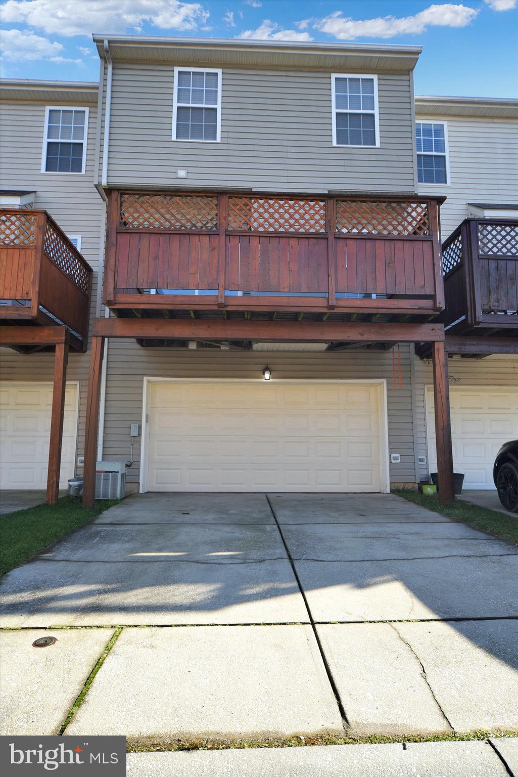 EATON SQUARE - Residential Lease