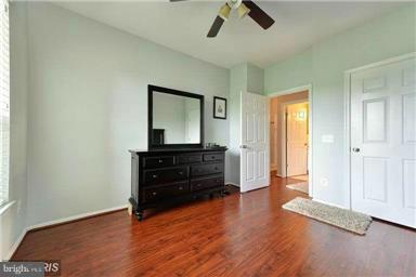 GATES OF MCLEAN - Residential Lease