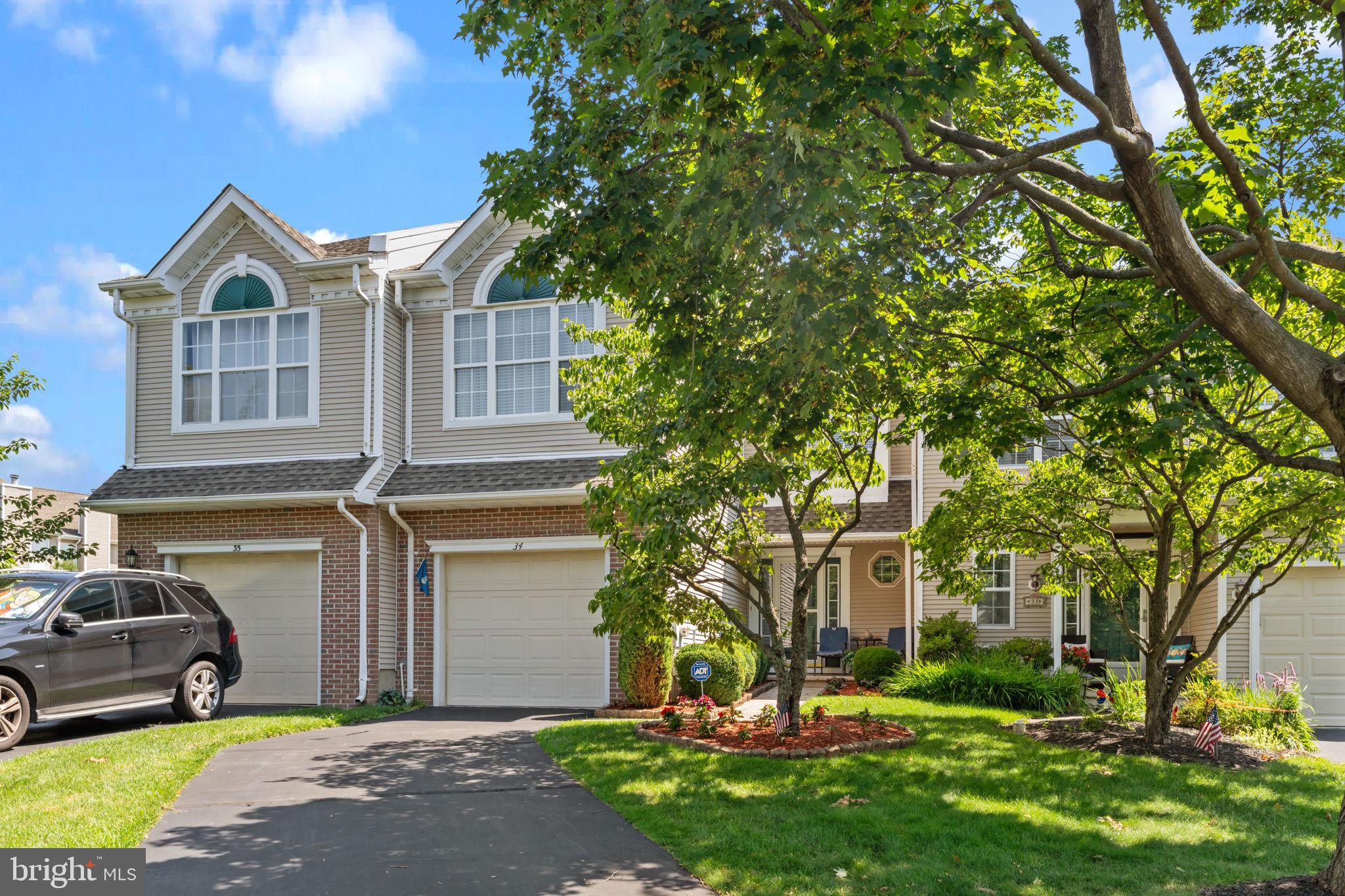 34 CAMELLIA COURT