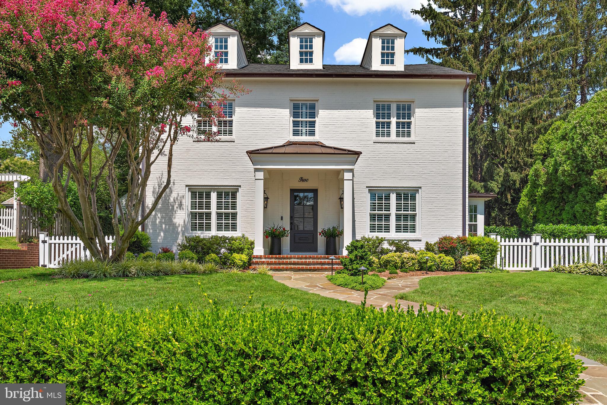 MURRAY HILL - Residential